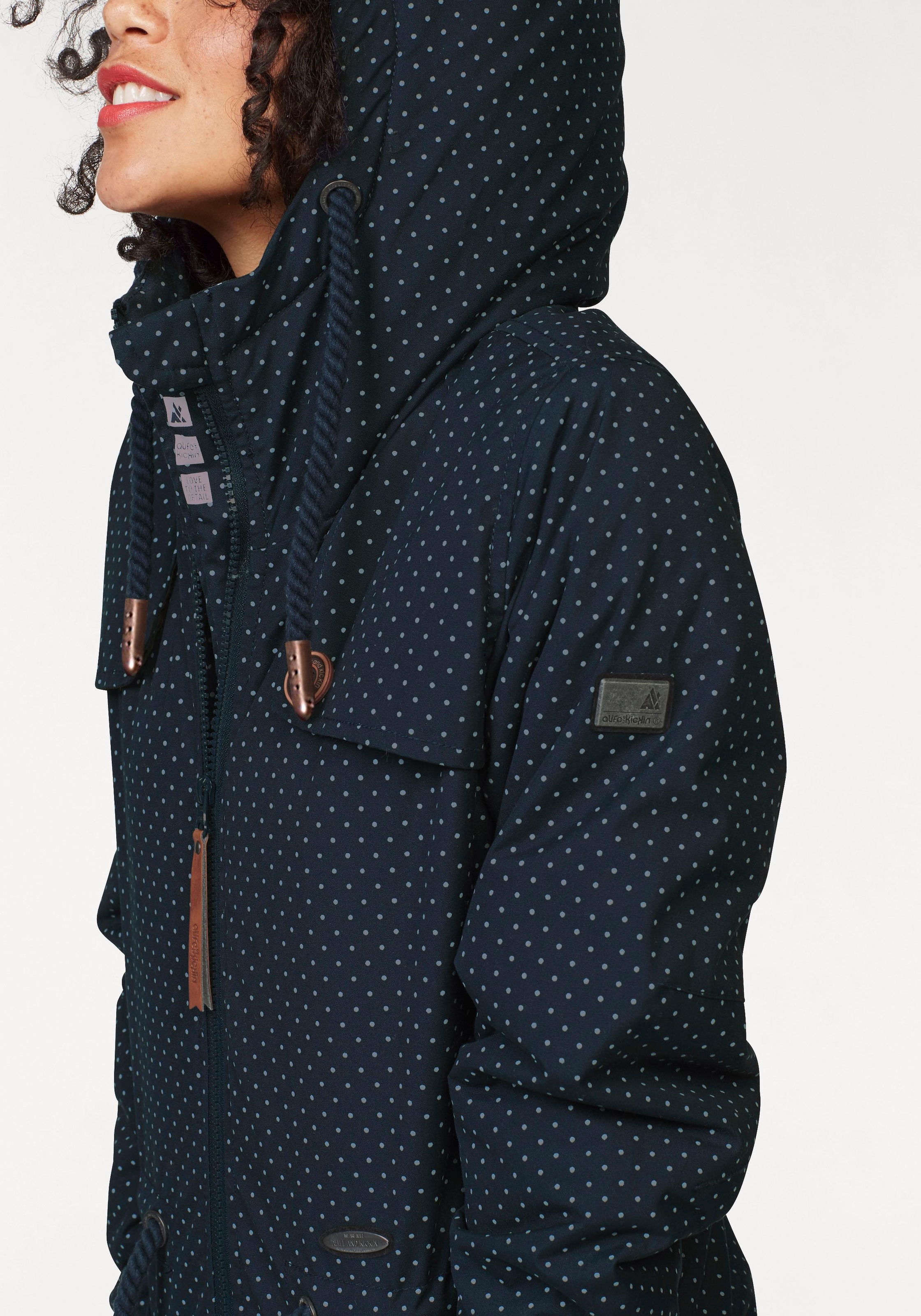 Alife & Kickin Outdoorjacke »CHARLOTTEAKB« mit Kapuze gefütterter Parka, Kapuzenjacke durch Bindeband tailliert