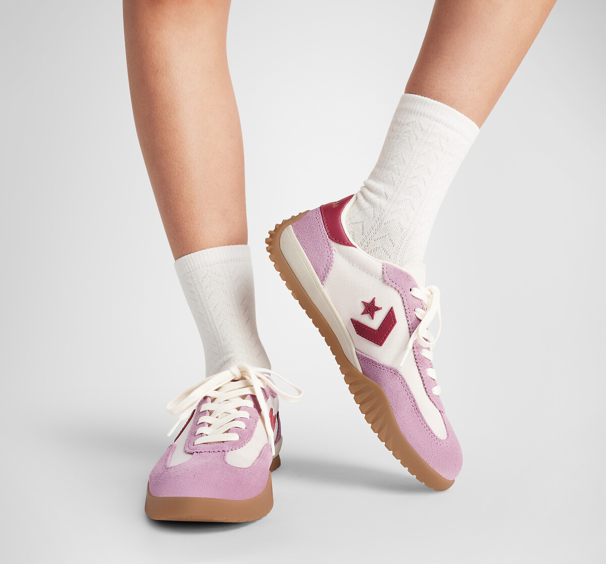 CONVERSE<br>Tênis Run Star Trainer Cor da Temporada