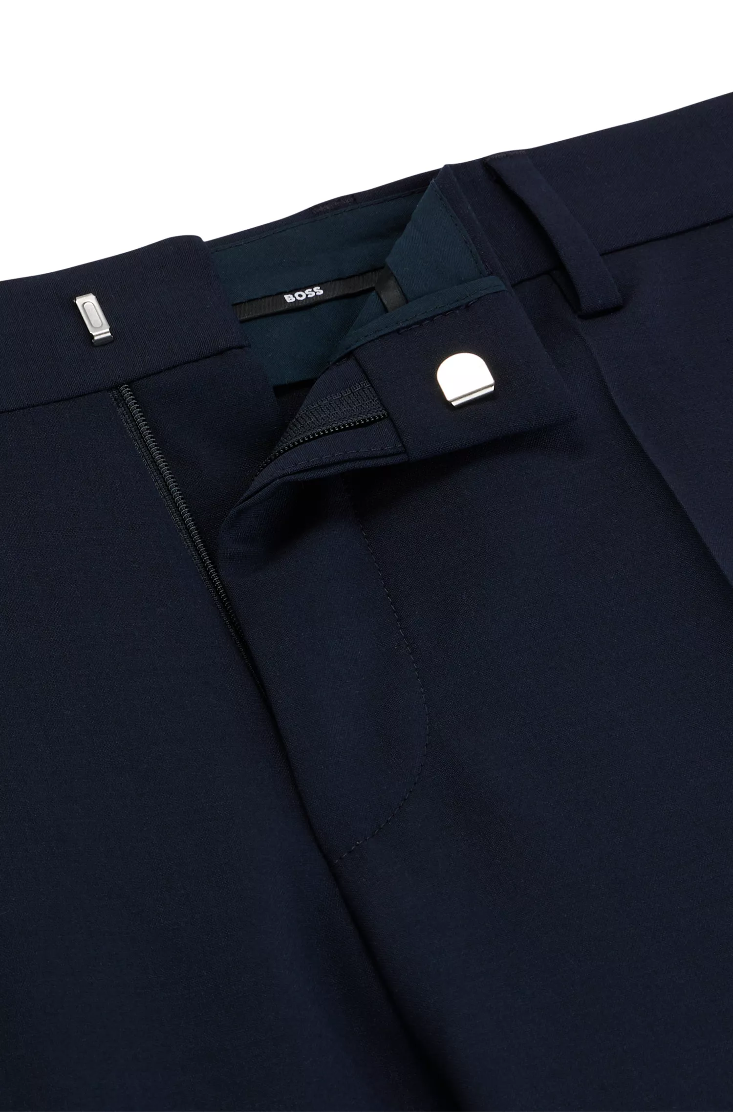 Calça BOSS preta de corte slim em mistura de lã virgem