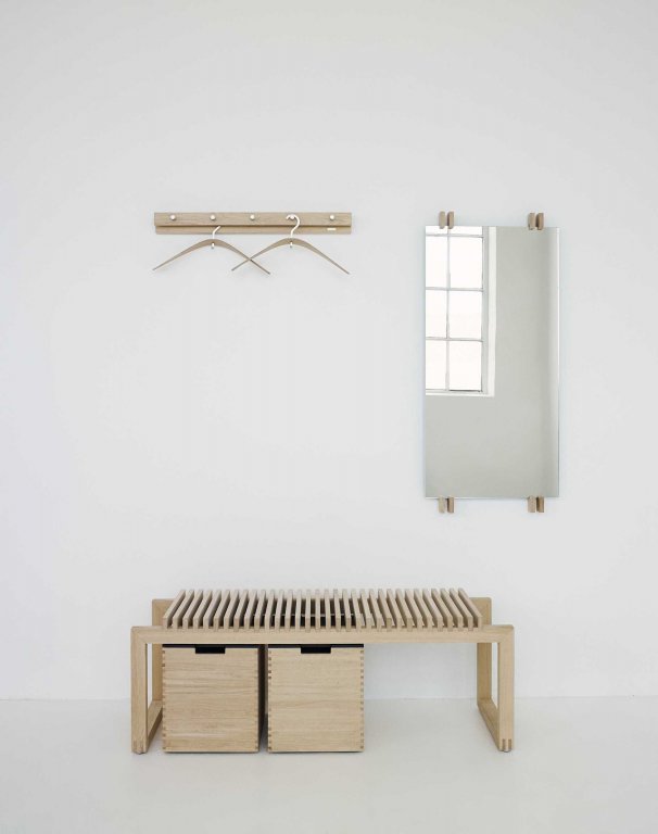 Fritz Hansen Cutter Coat Rack wandkapstok large eiken naturel