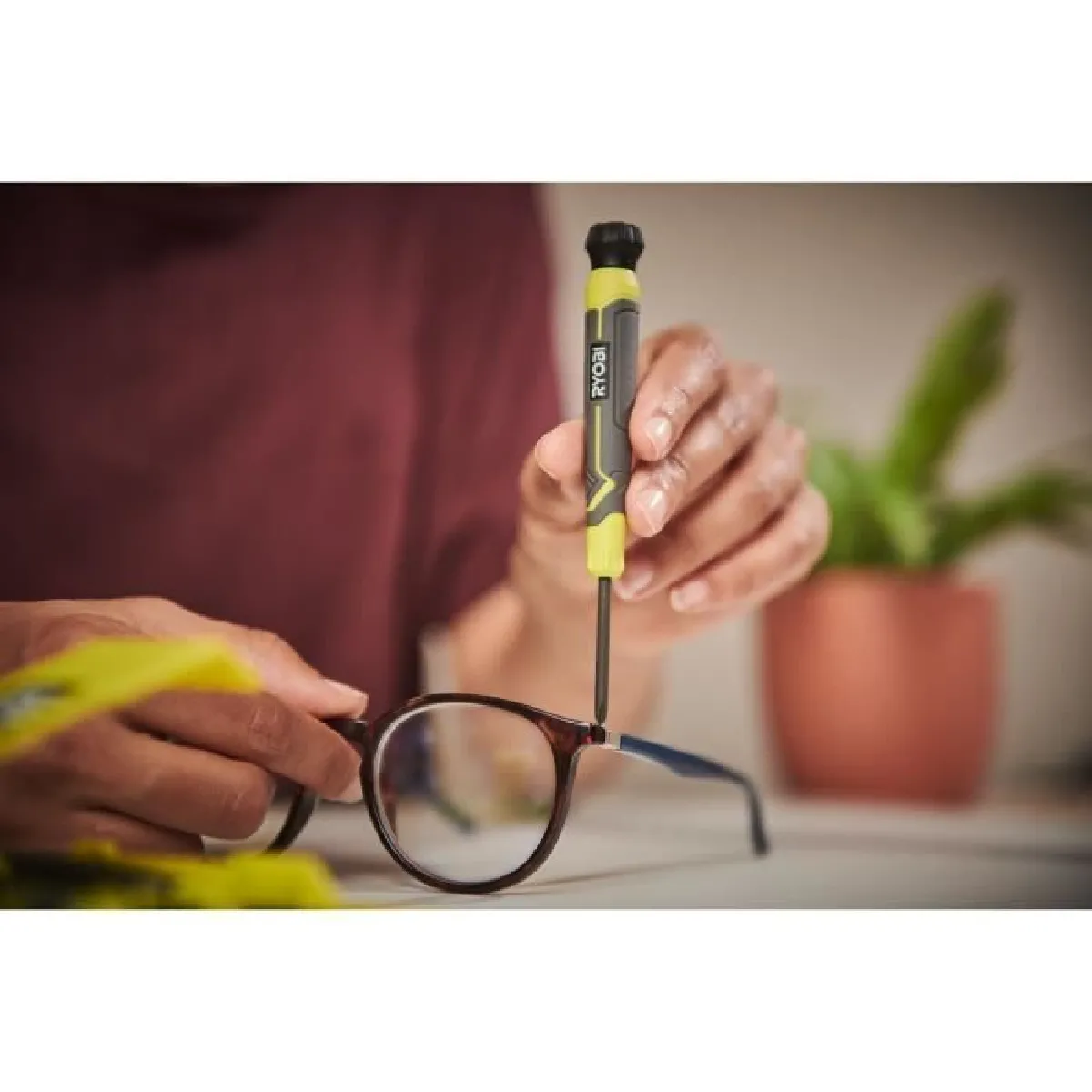 RYOBI Jeu de 6 tournevis de précision