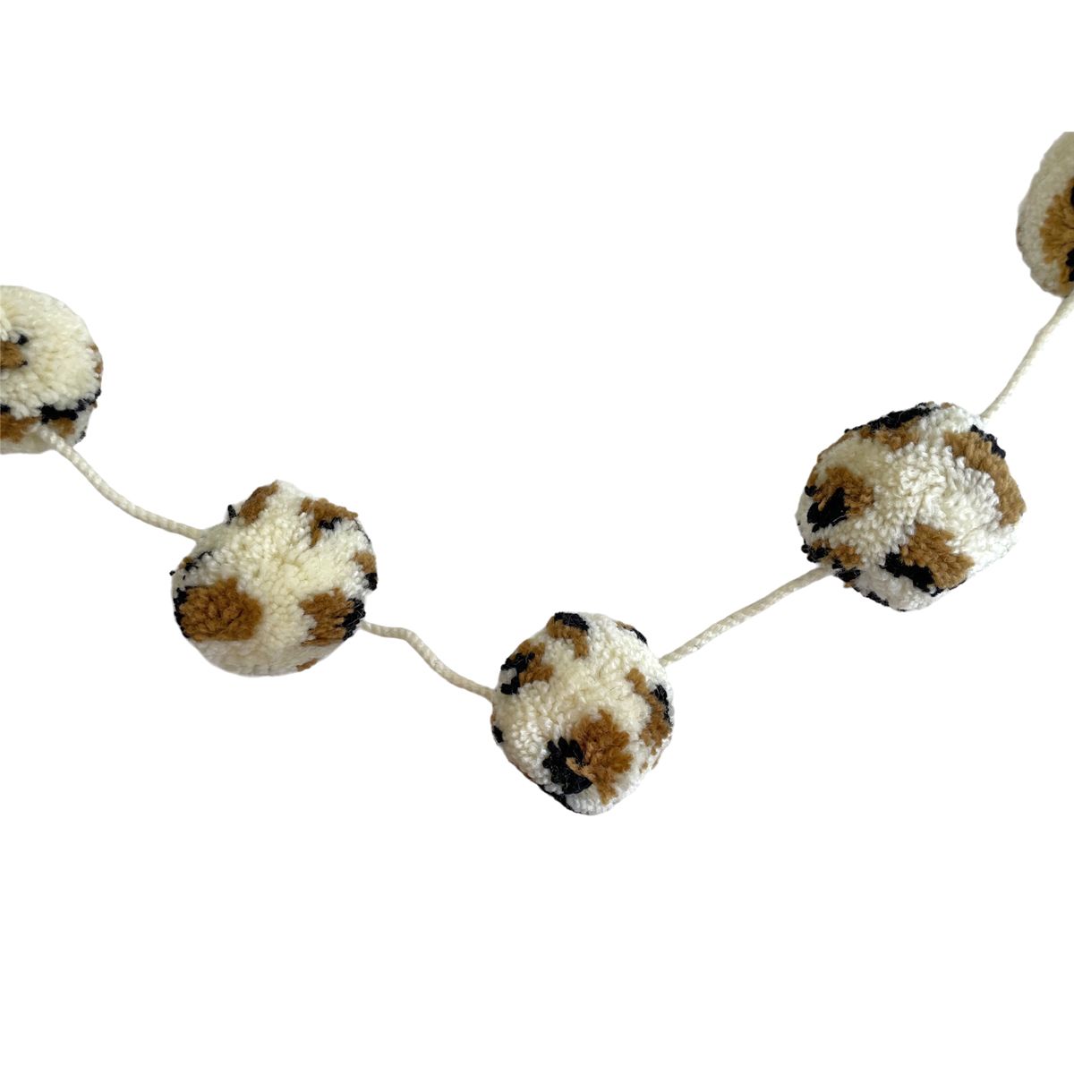 Guirlande à pompons léopard Jolie saison
