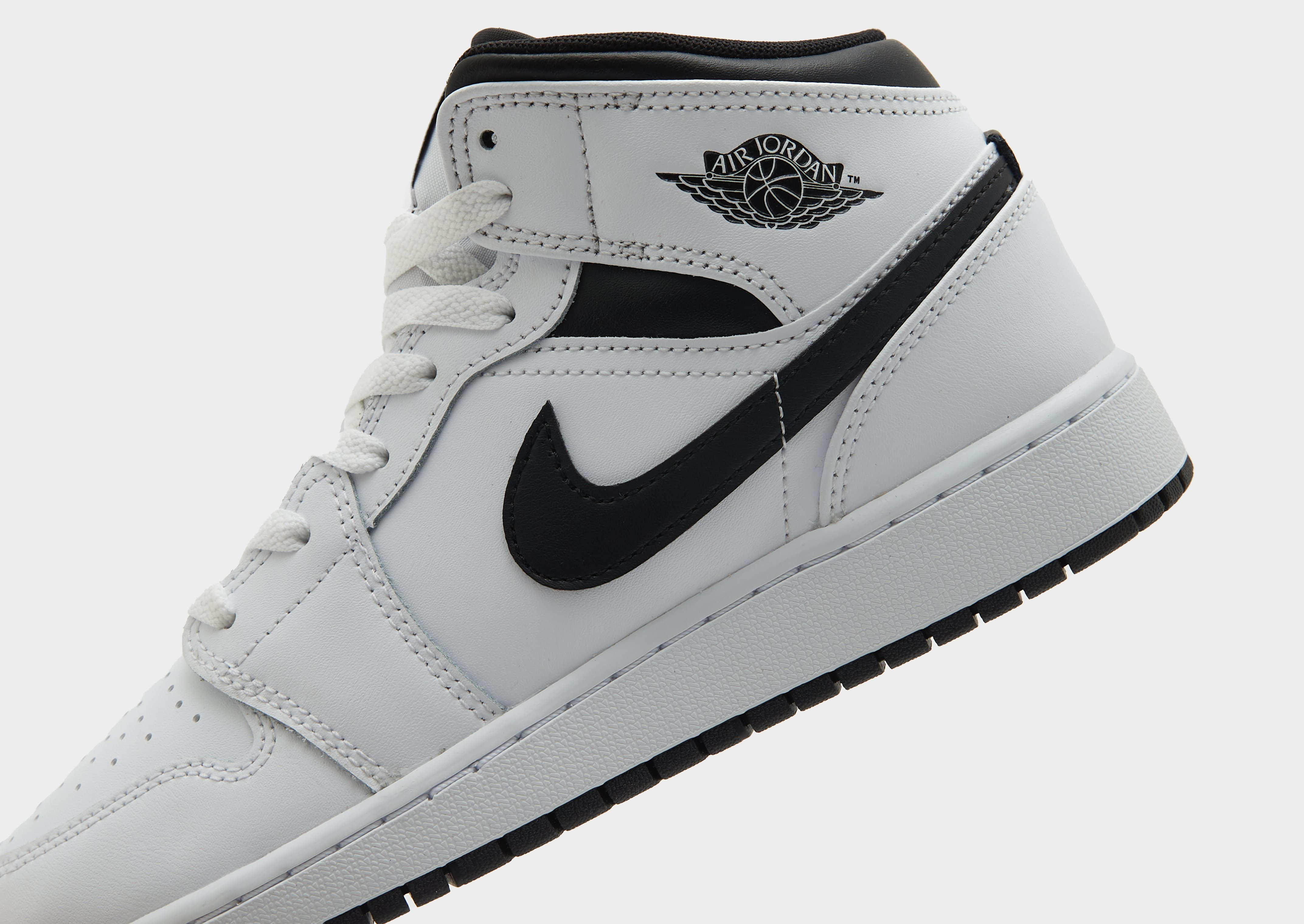Jordan Air 1 Mid Junior