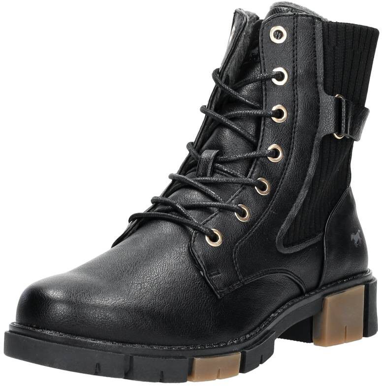 Mustang Veterschoenen Hoog zwart