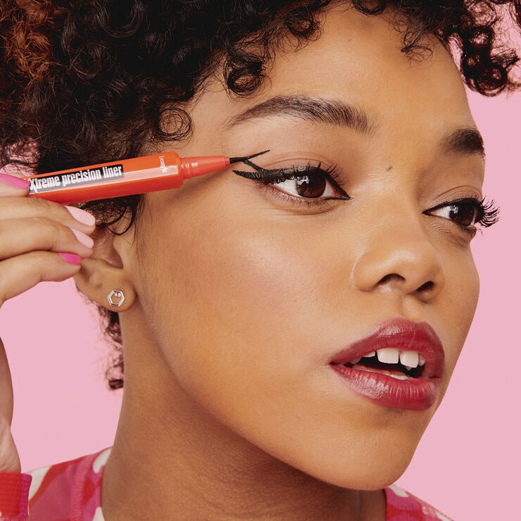 Benefit Cosmetics They're Real! Xtreme Precision Liner - Precision waterproof liquid eye