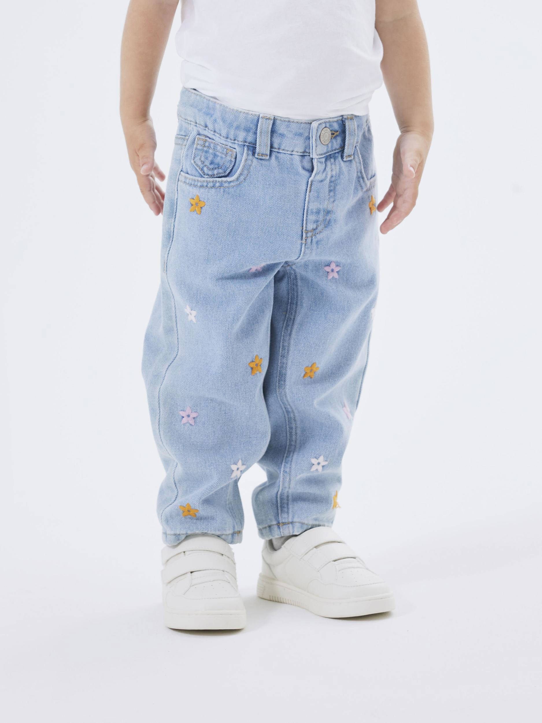 NAME IT gebloemde mom jeans NMFBELLA light blue denim