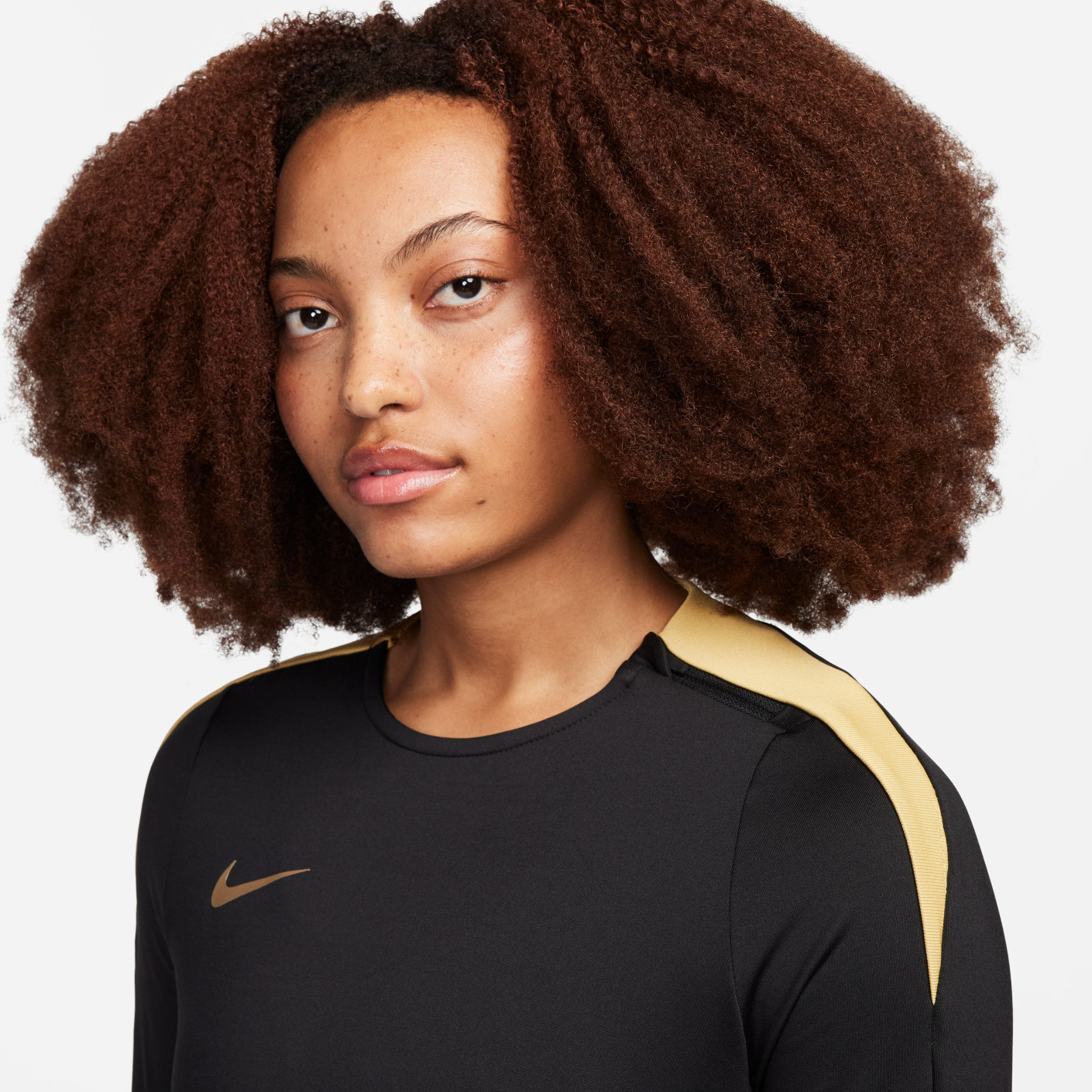 Nike Strike Crew Trainingstrui Dames Zwart Goud