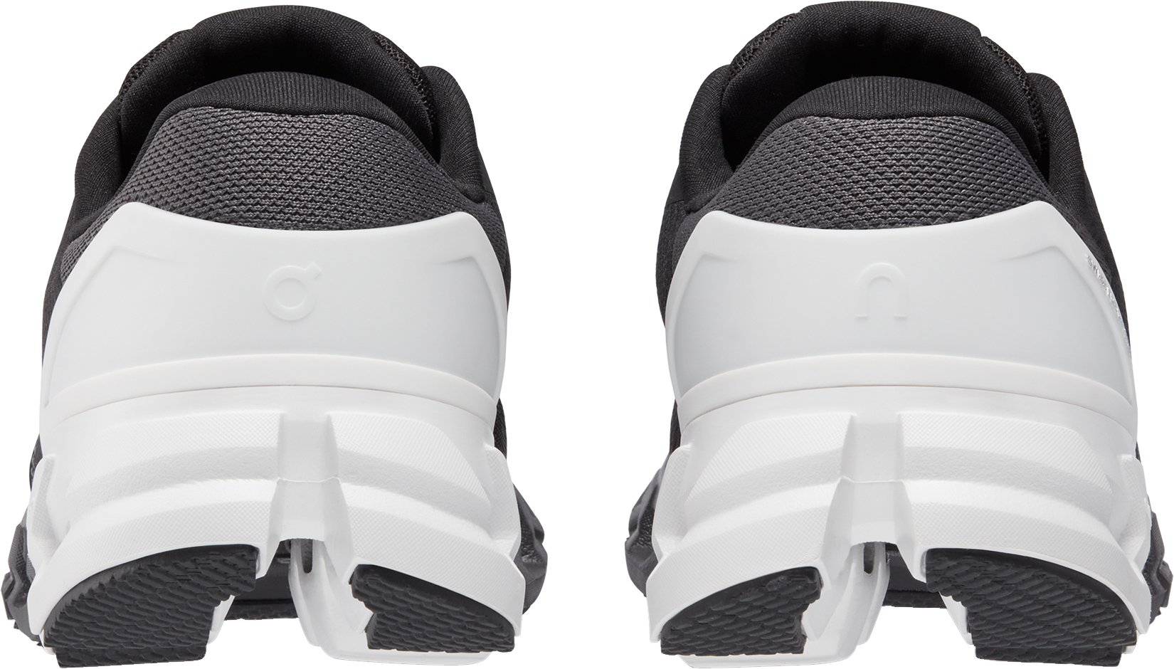 Cloudflyer 4 Dame Black/White