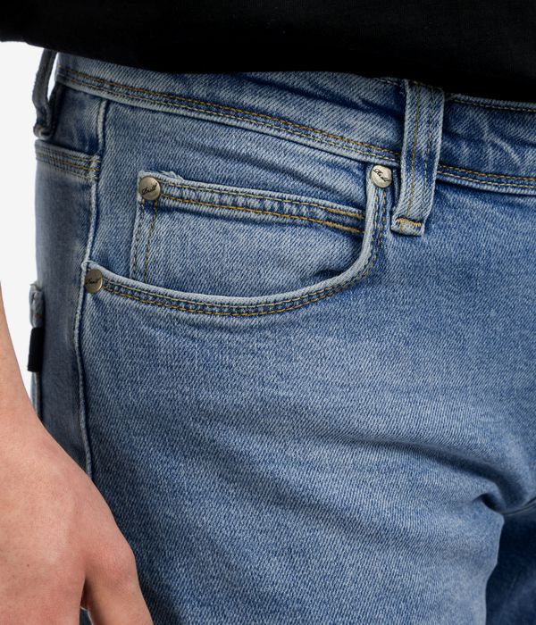 REELL Nova 2 Jeans (light blue stone) online kaufen | skatedeluxe