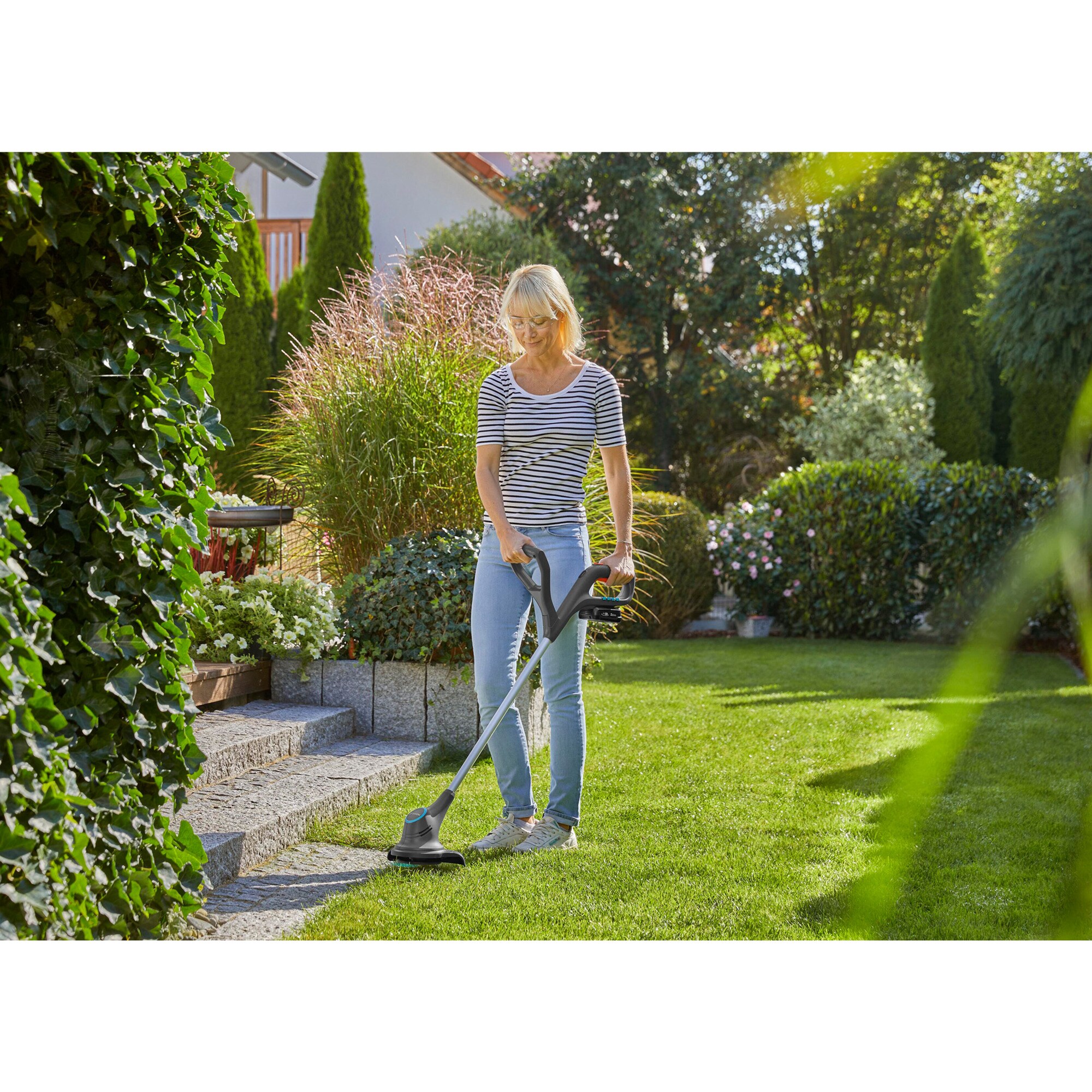 GARDENA Rasentrimmer Akku-Rasentrimmer SmallCut 23/18V P4A Ready-To-Use Set