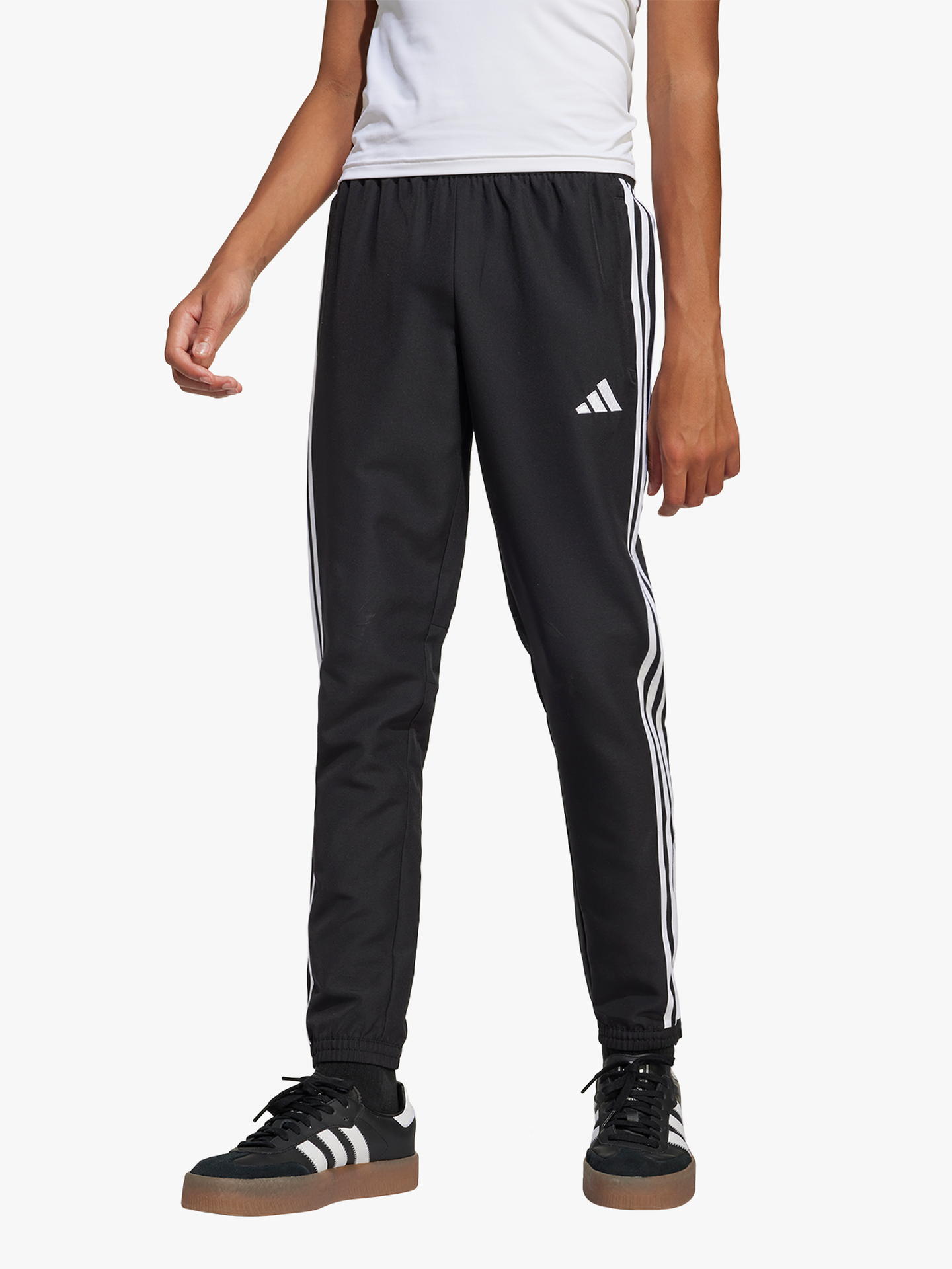 Tiro Essential Pant