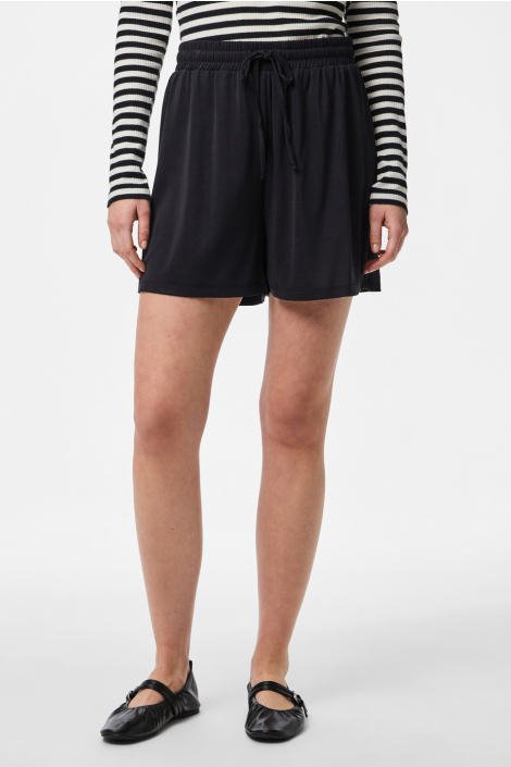 Pieces zwarte dames korte broek
