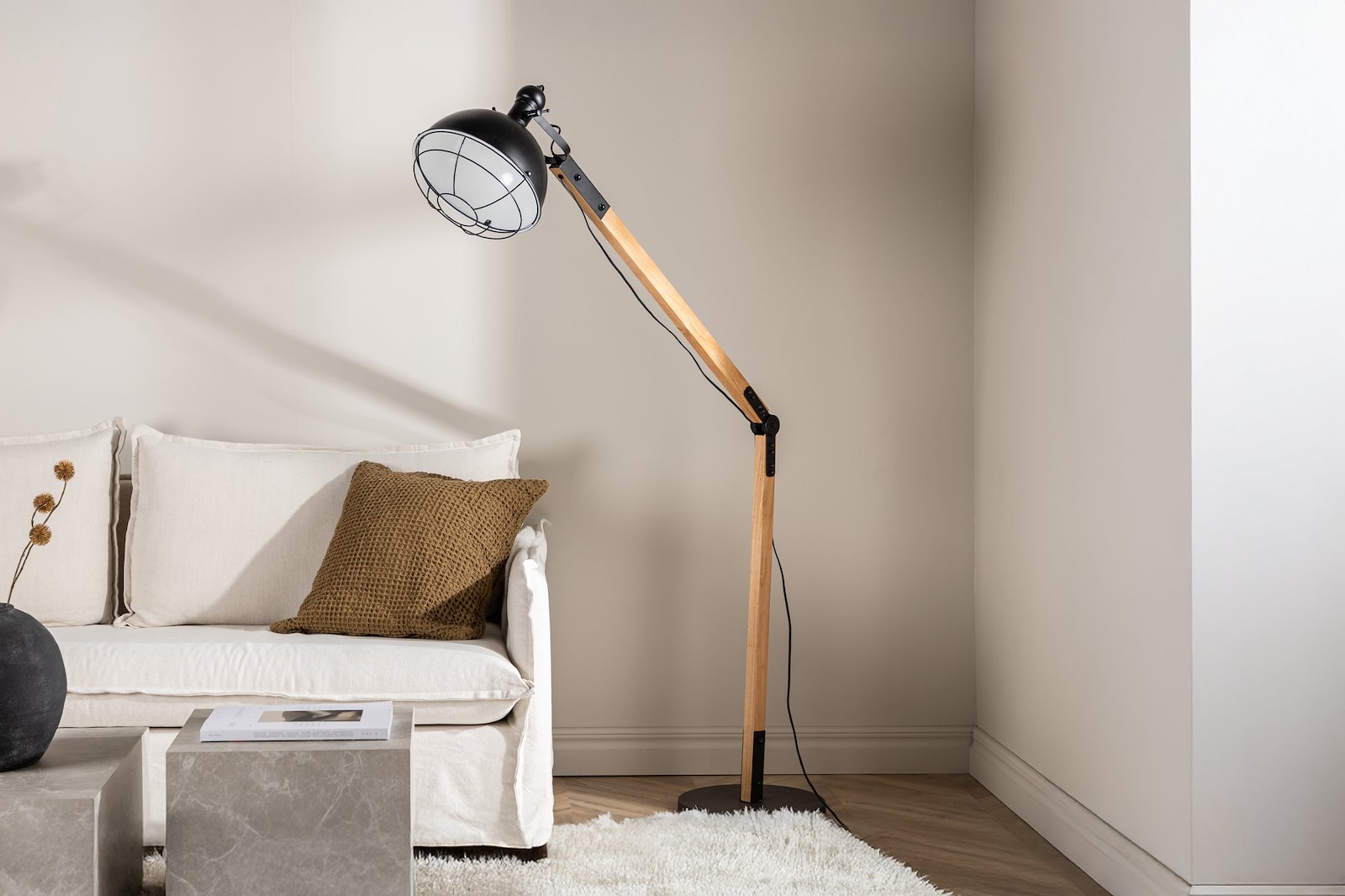 Kick bordlampe Tre/sort
