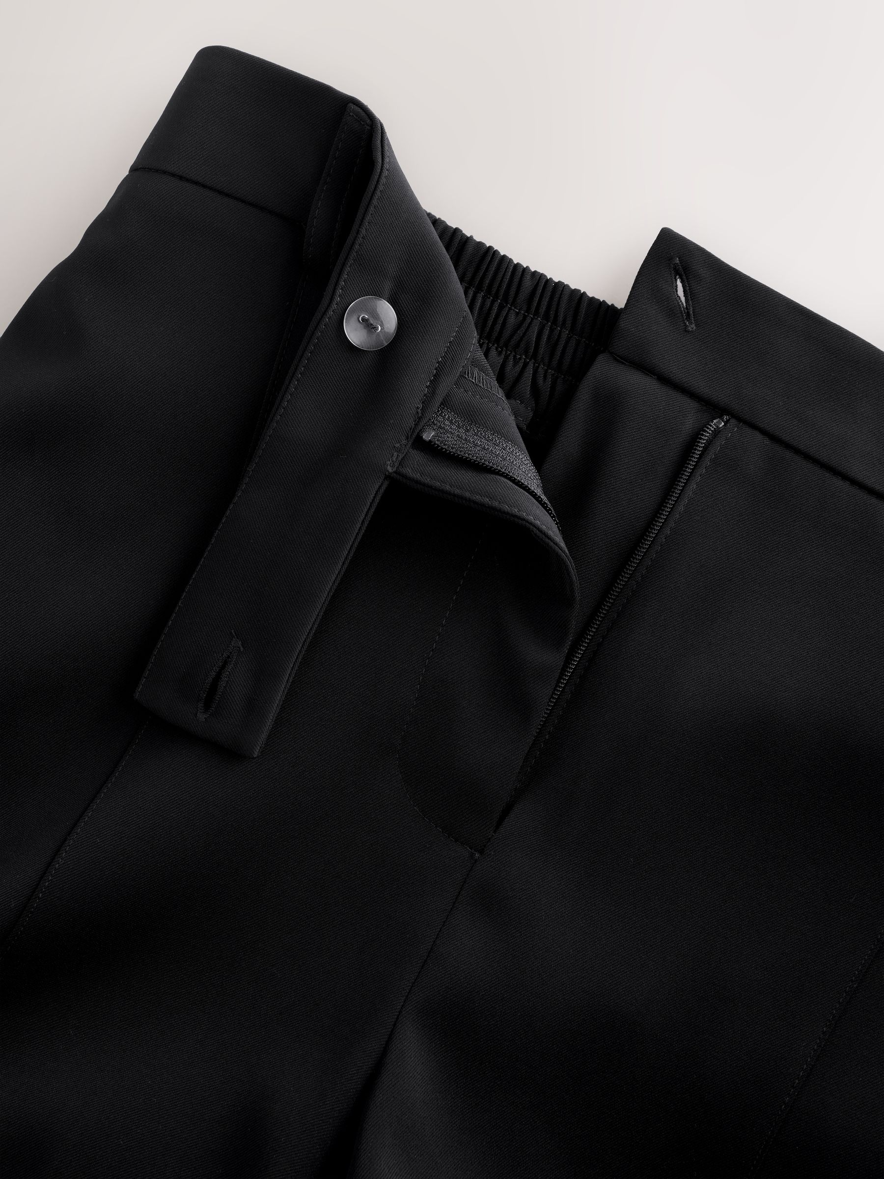 Zwart - Modieuze lange shorts