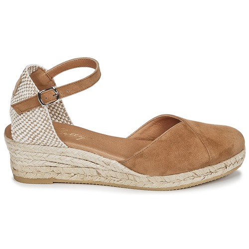 Betty London - INONO - Camel