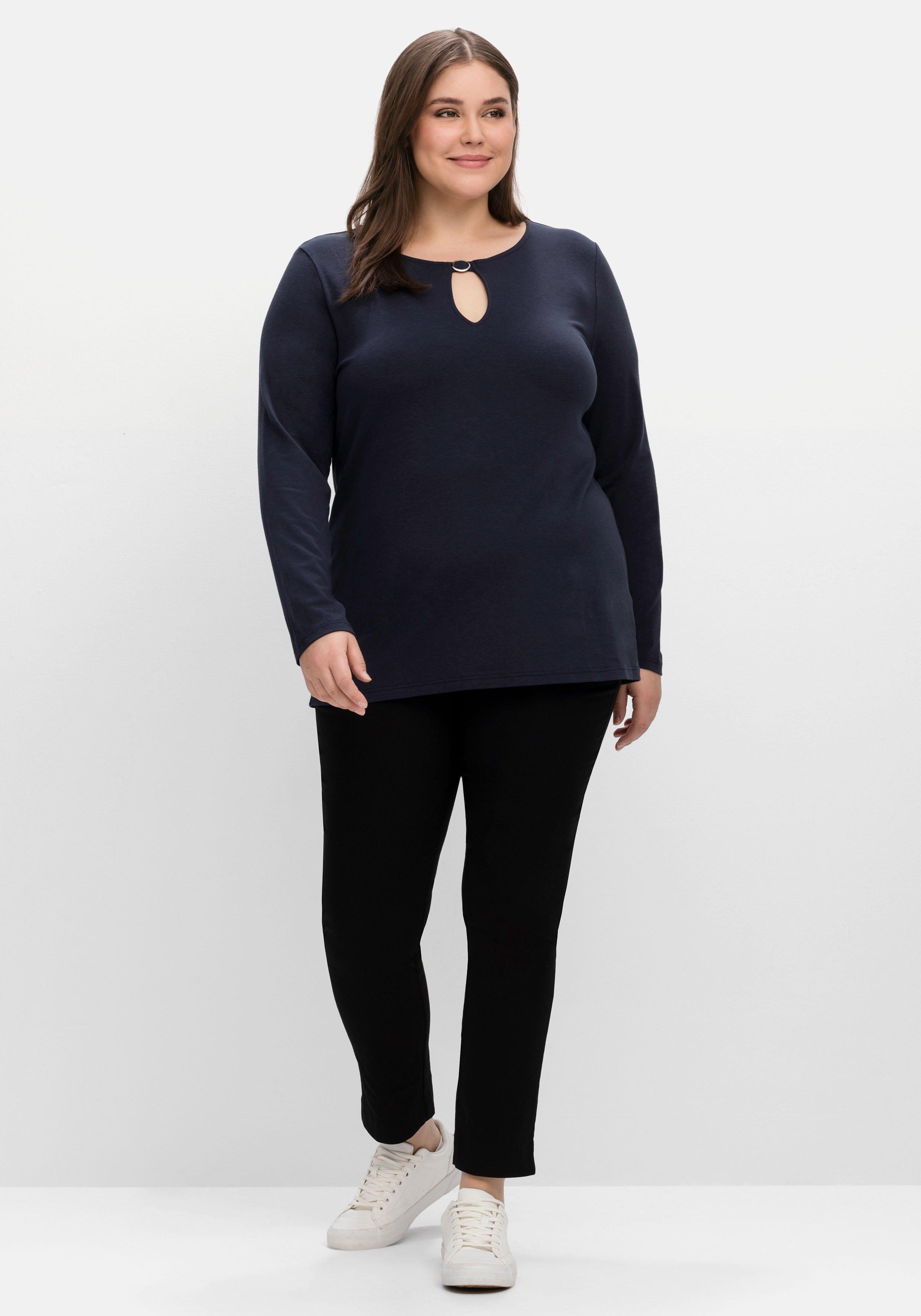 Langarmshirt mit Cut-out und Zierschnalle