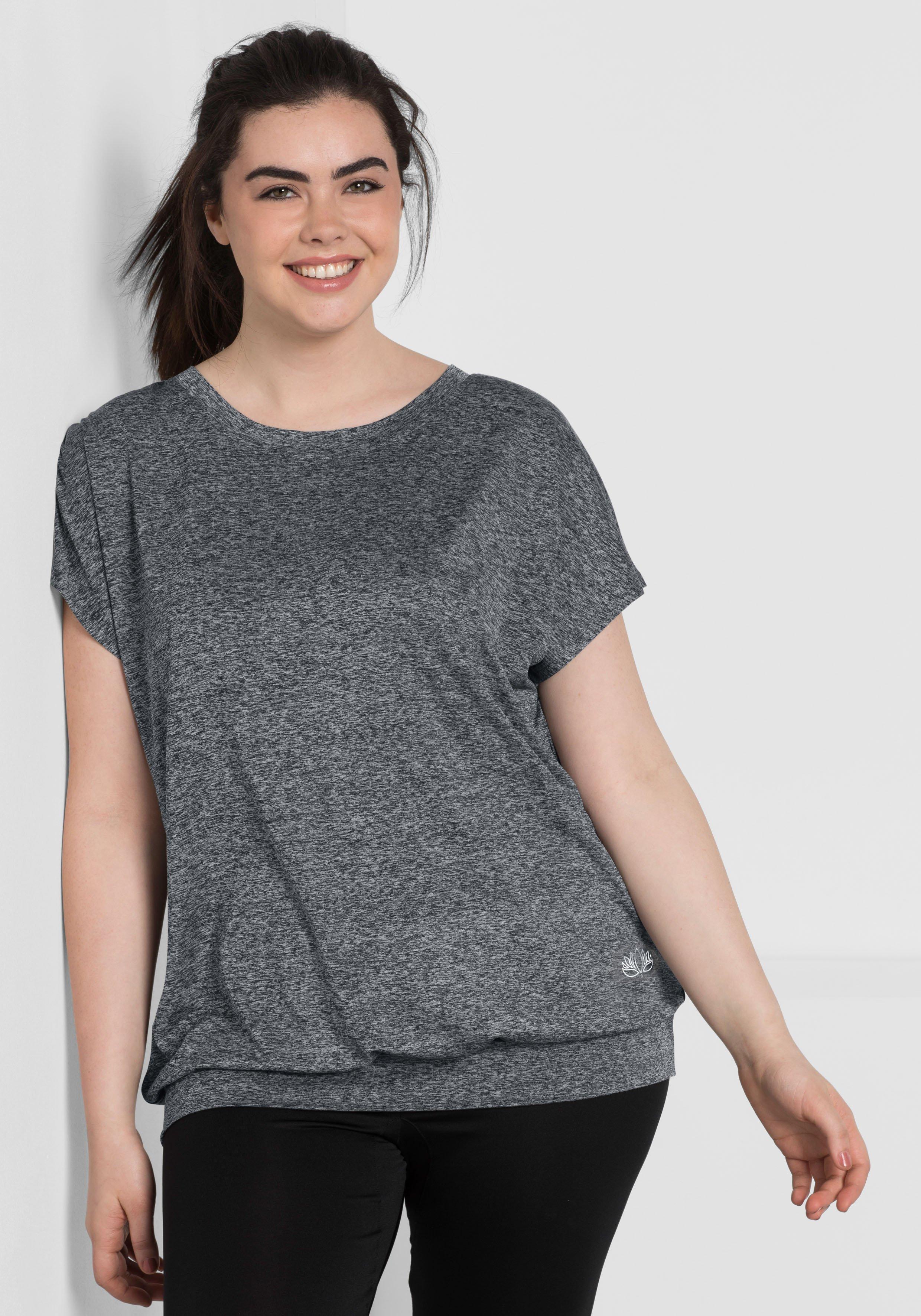 Funktionsshirt mit U-Boot-Ausschnitt