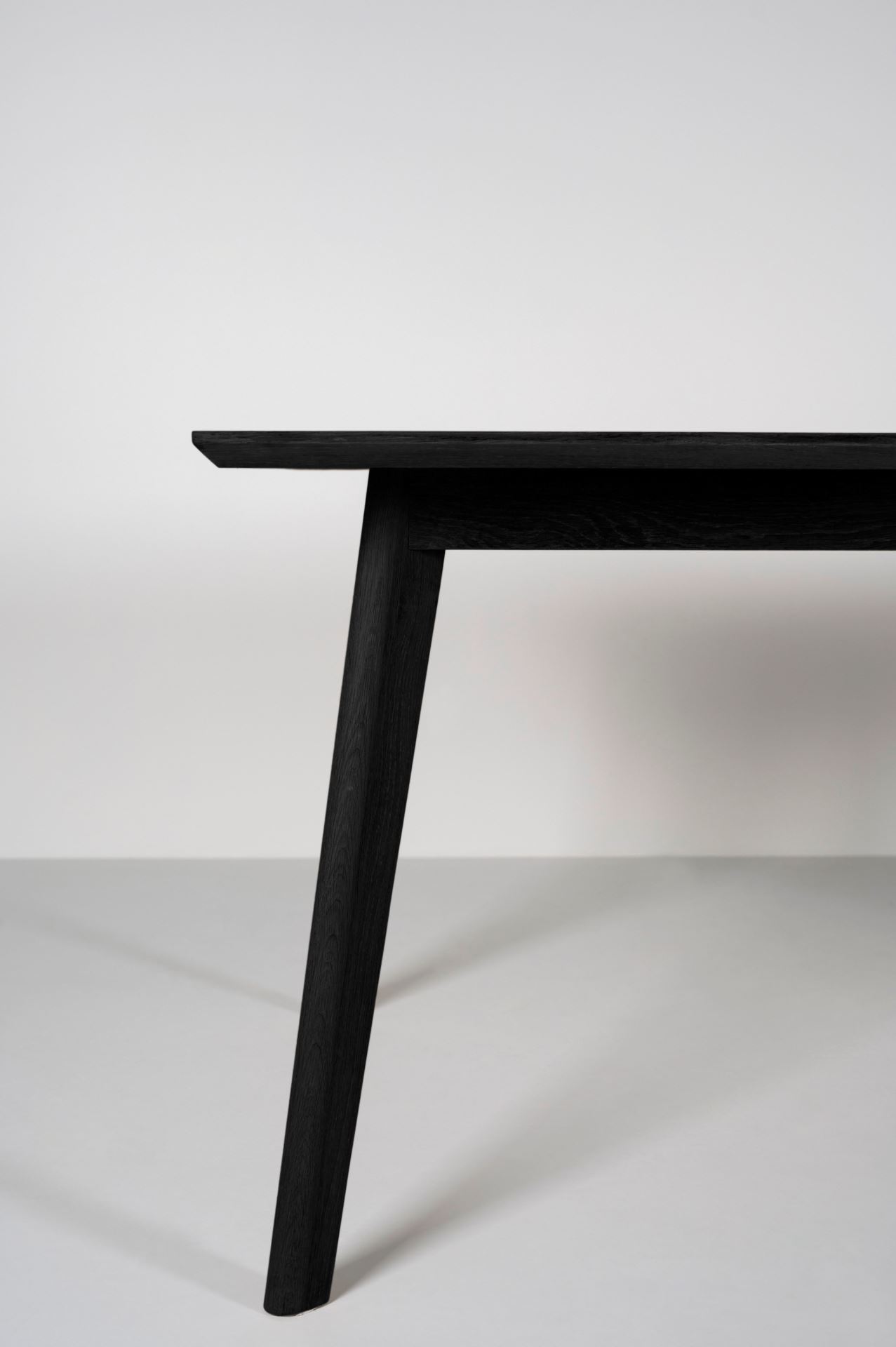 Spisebord svart - 100x200x75 cm