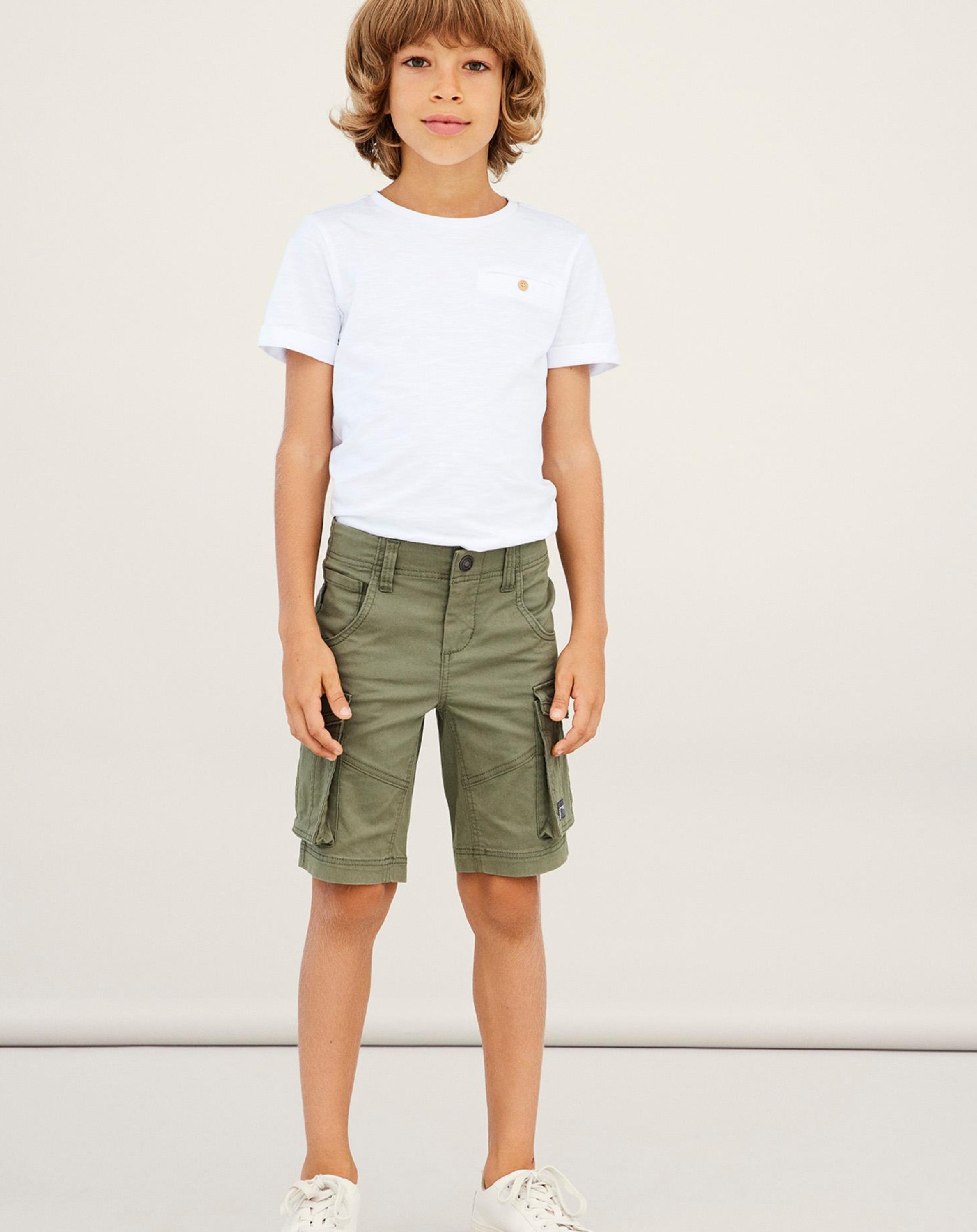 Cargo-Shorts NKMRYAN TWIBAMGO in deep lichen green