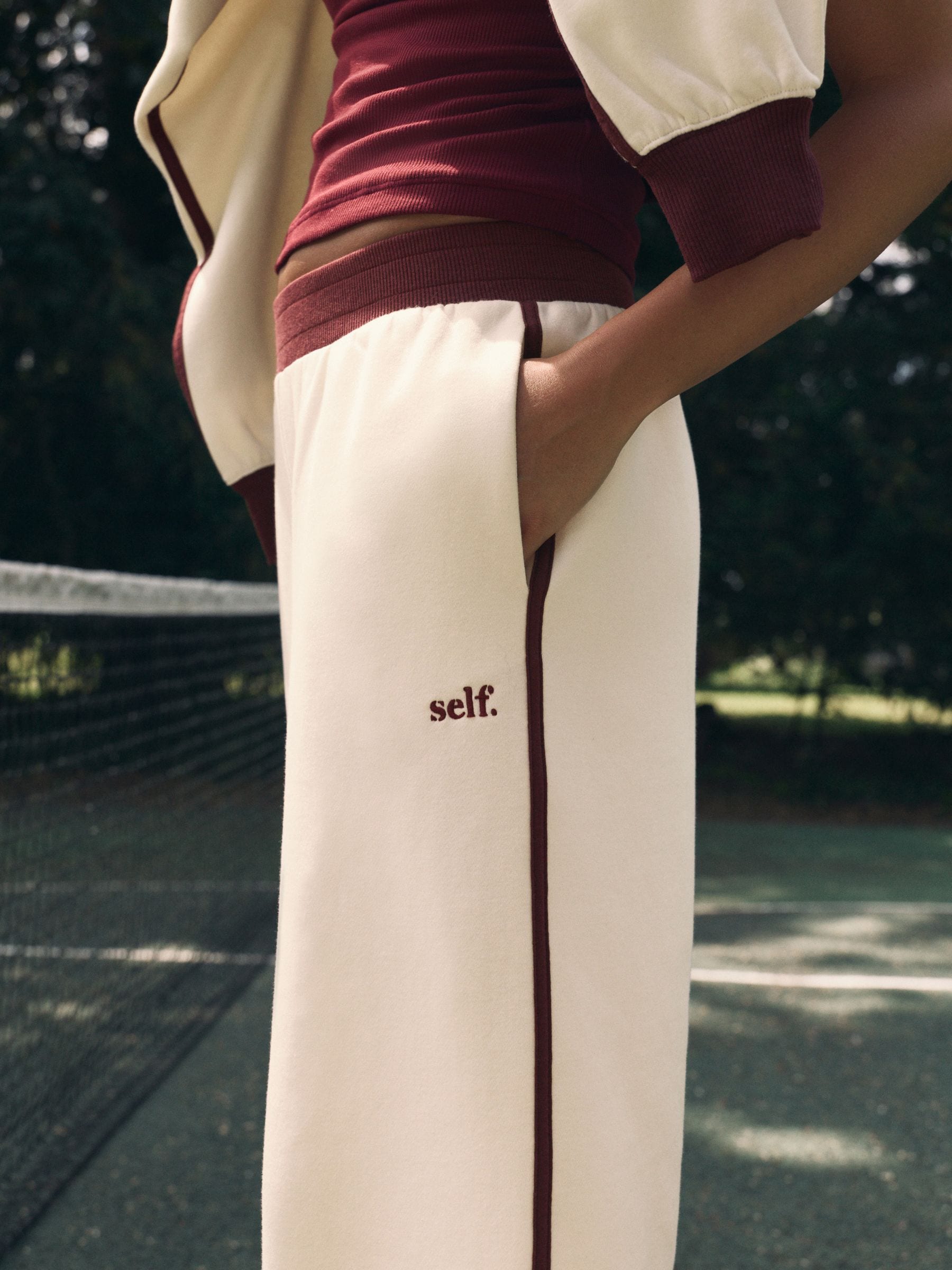 Ecru/Berry Colourblock - Joggingbroek met wijde pijpen
