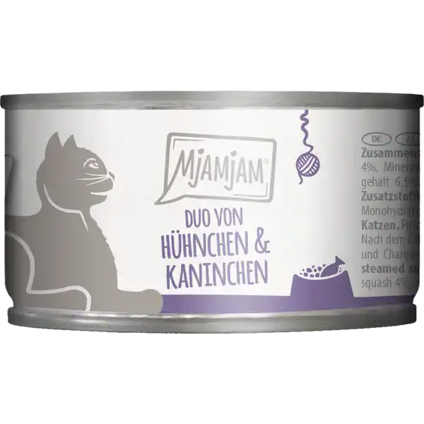DUO von saftigem Hühnchen & Kaninchen an gedämpftem Kürbis