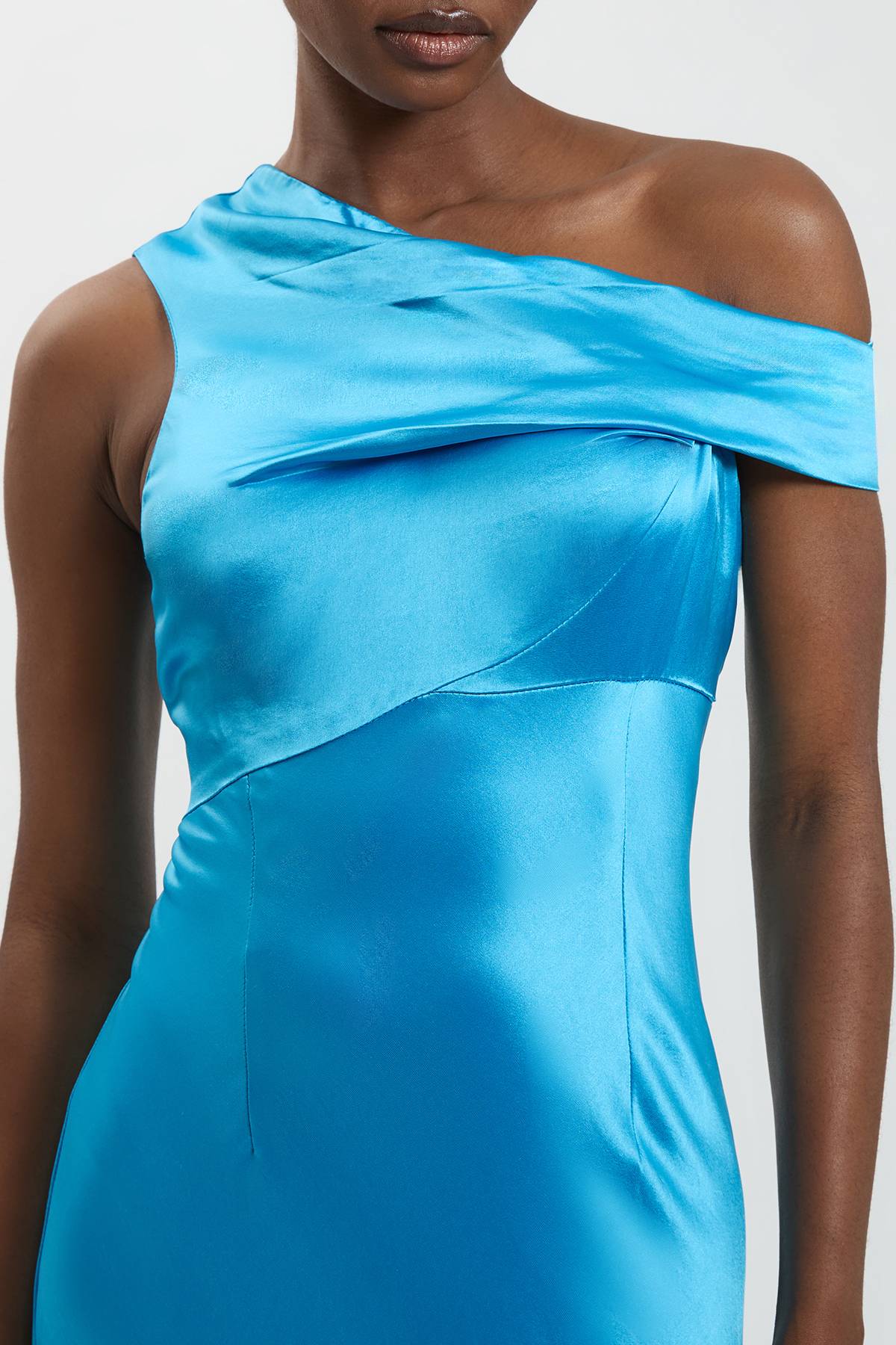 KarenMillen Robe Longue En Viscose Satinée À Épaule Asymétrique