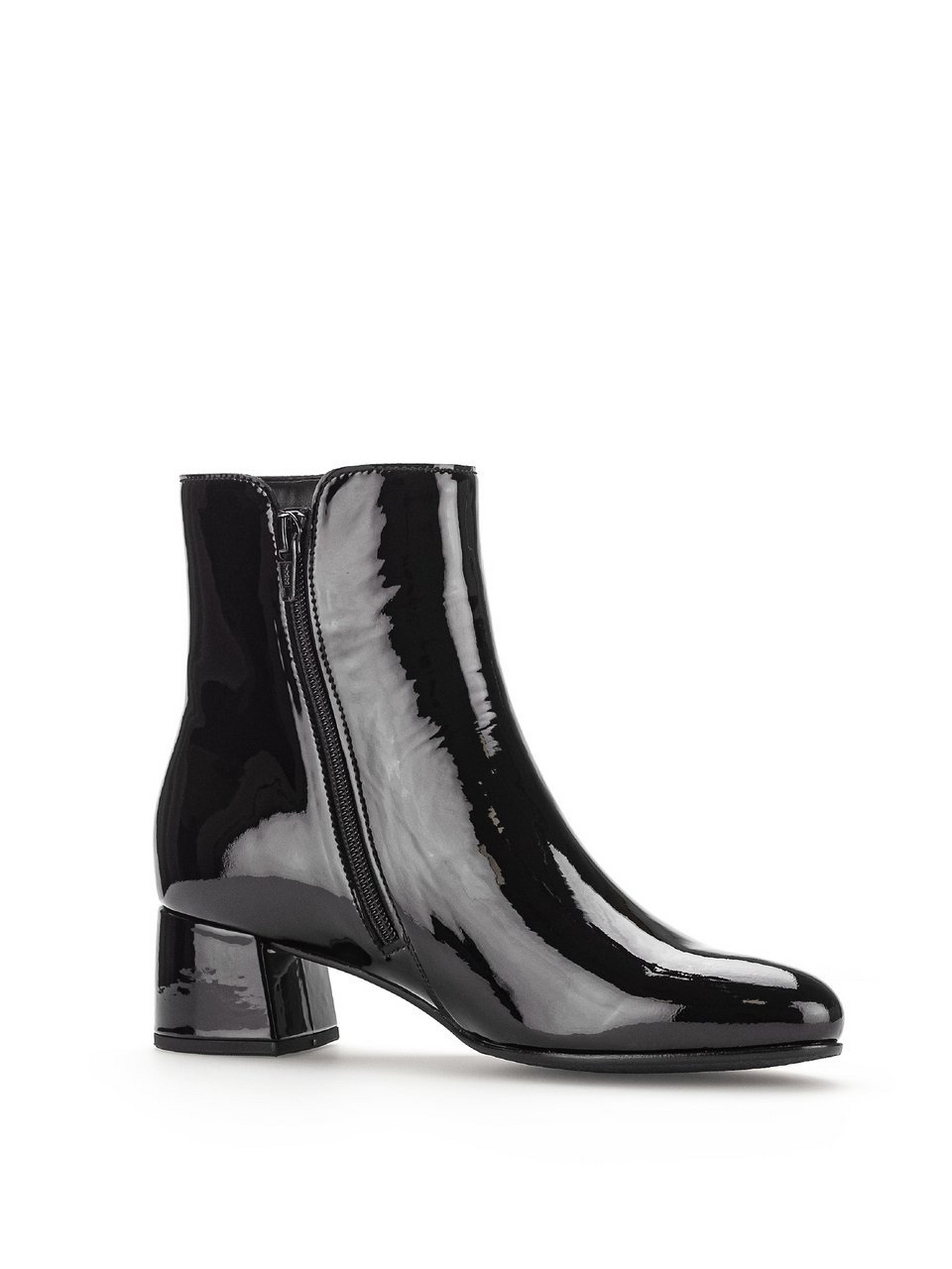 Stiefelette