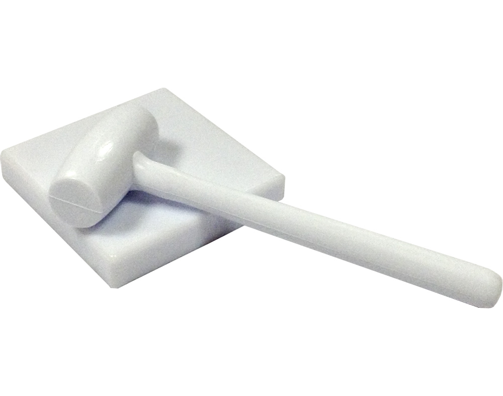 TÁBUA COM MARTELO PARA MARISCO