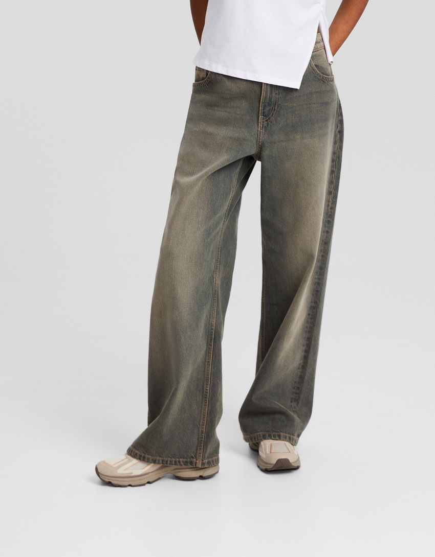 calças jeans largas