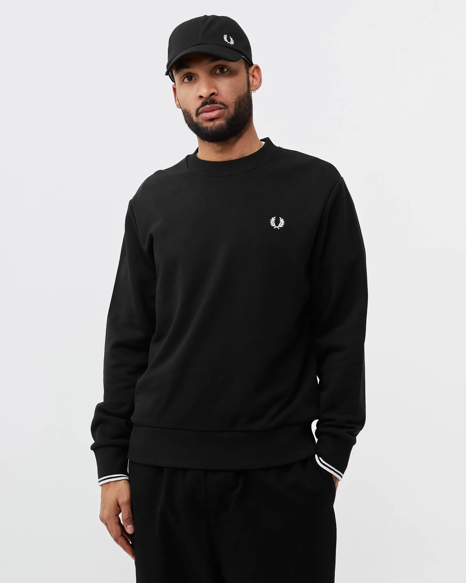 Fred Perry CREW NECK SWEATSHIRT