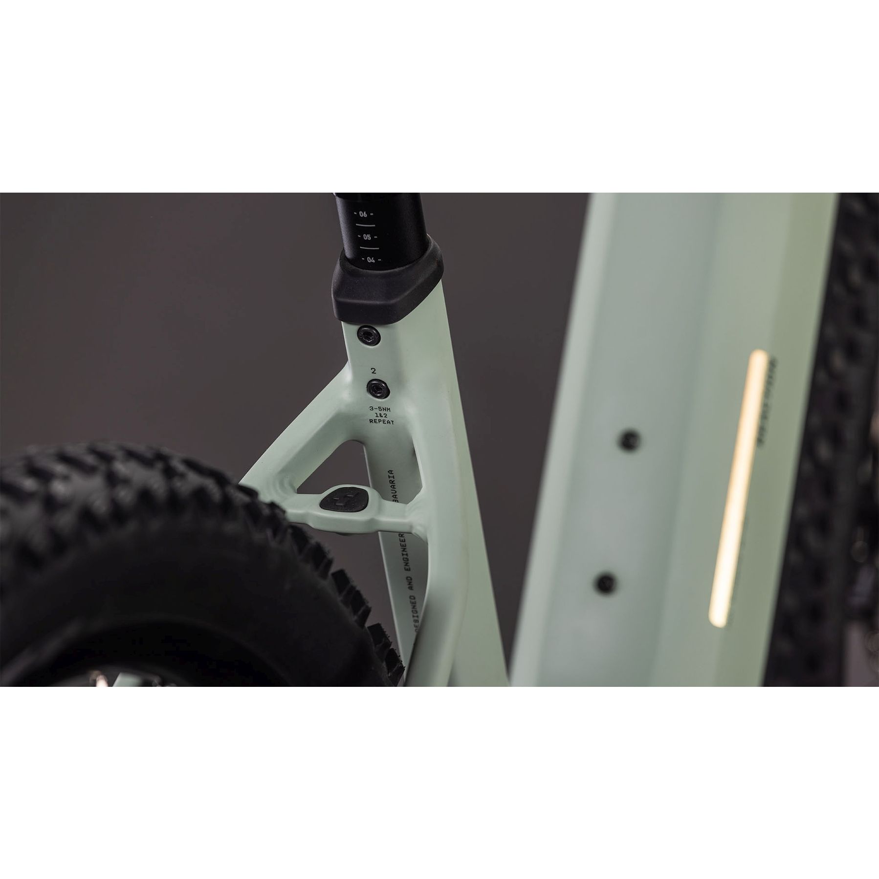 Cube Reaction Hybrid Pro 800 2026
