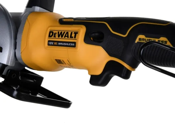 Dewalt DEWALT CIRCULAR SAW 18V 115mm WITHOUT BATTERIES AND CHARGER DCS571N DCS571N-XJ - SOLO