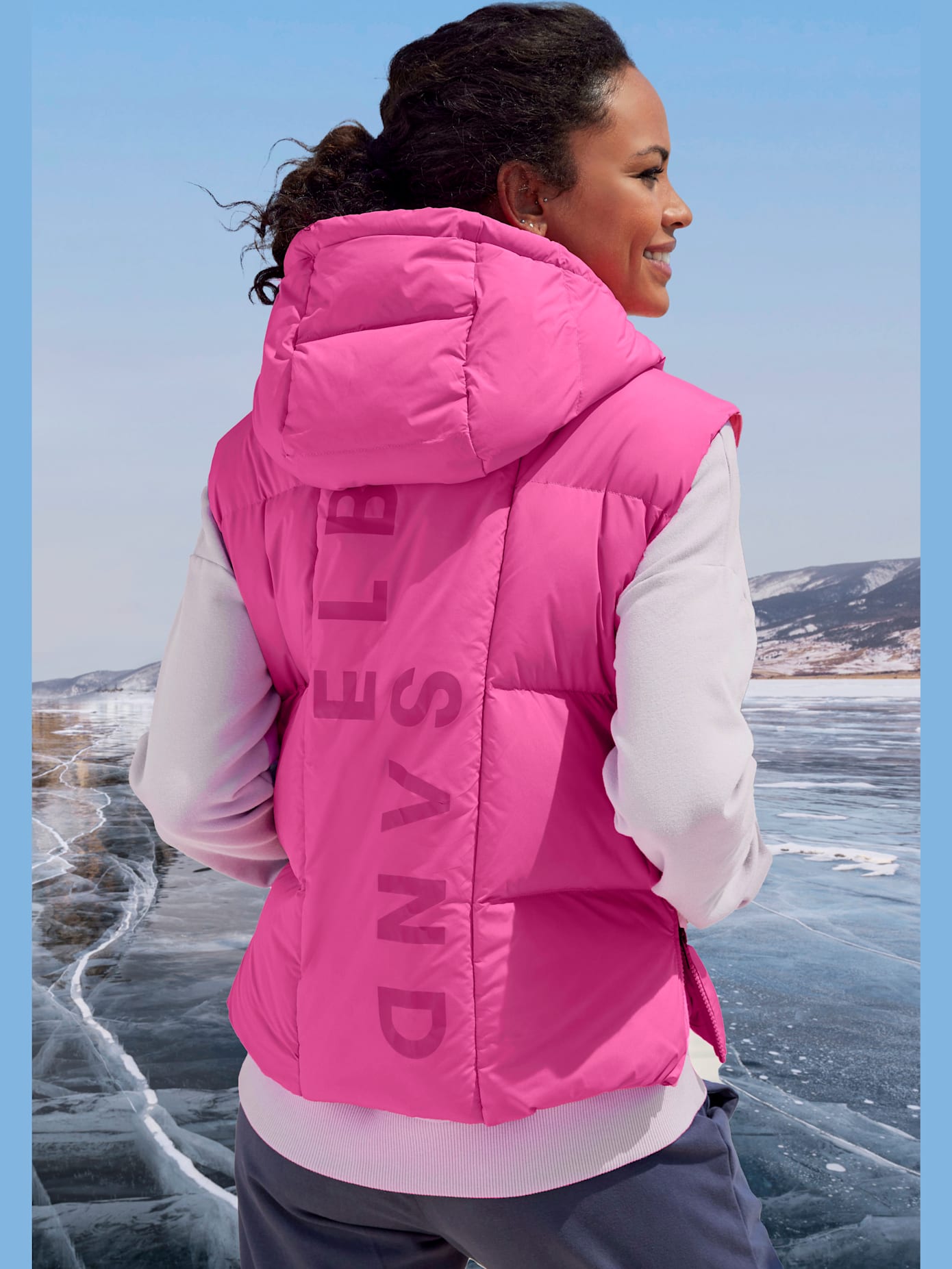 Gilet matelassé doublé avec capuche réglable