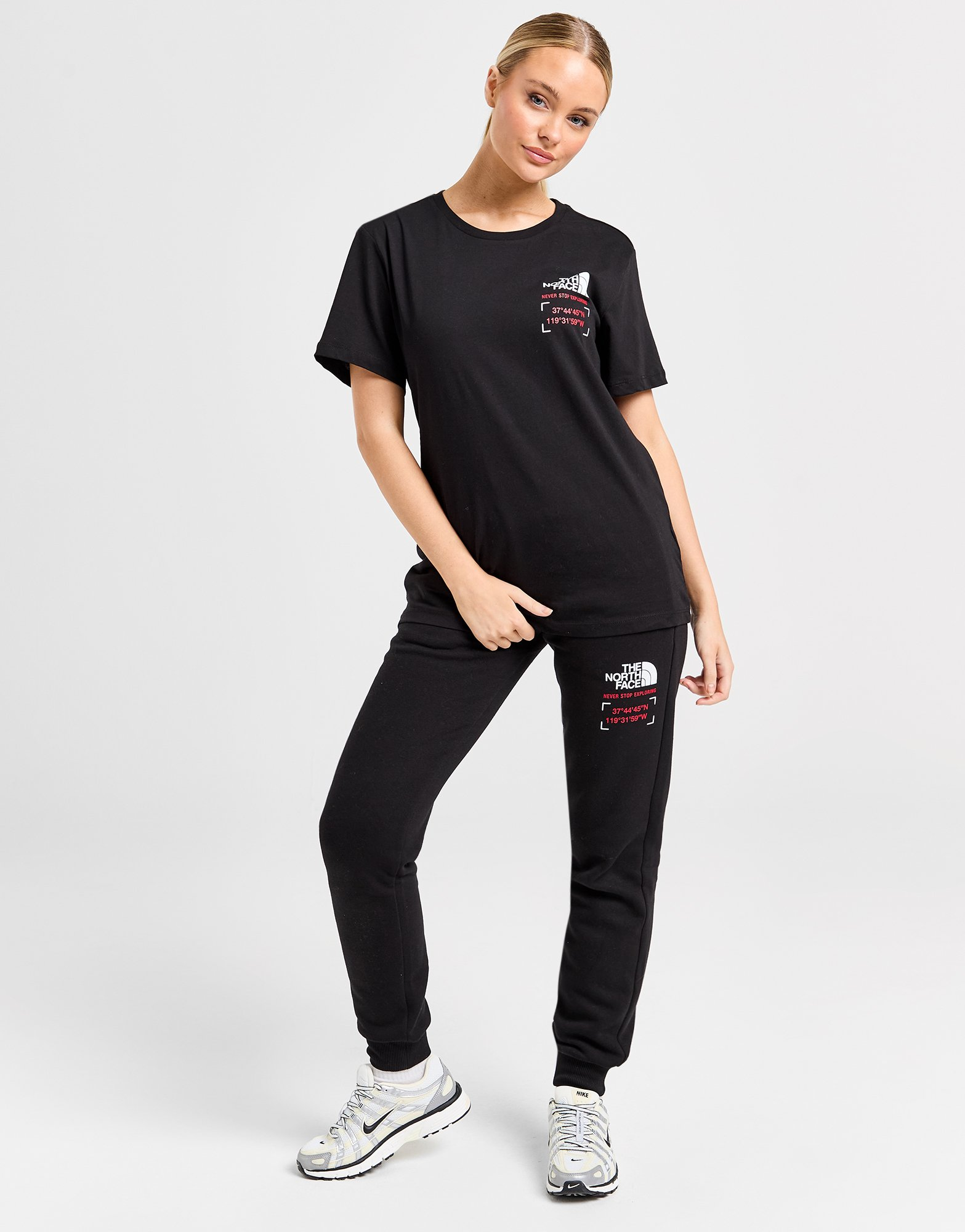 The North Face T-shirt Summit Boyfriend Femme