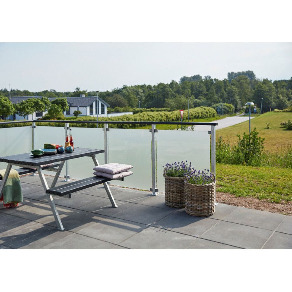 LEDESTANG PLUS SVART 6X3,6X199 CM