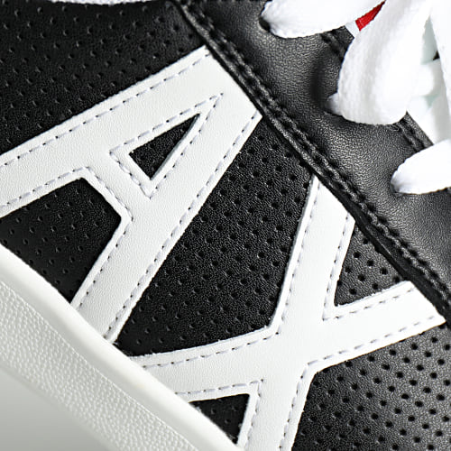 Baskets XUX016-XCC60 Black Germany