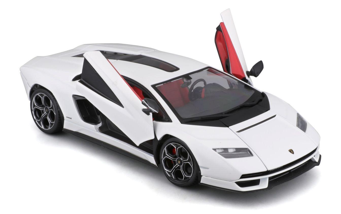 Lamborghini Countach LPI 800-4 Weiss 1:24Sammlermodell im Massstab 1:24