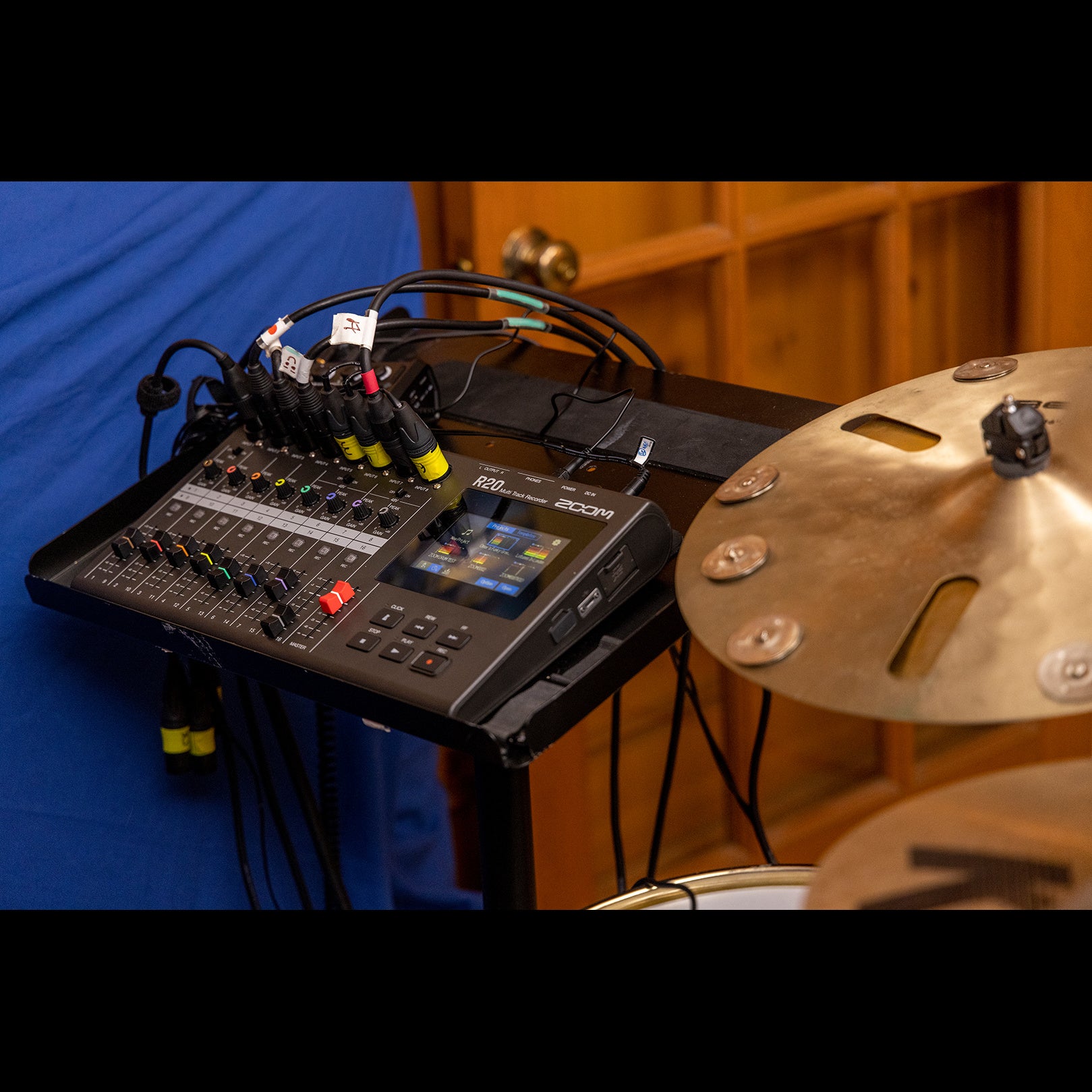 Zoom R20 multi-track recorder