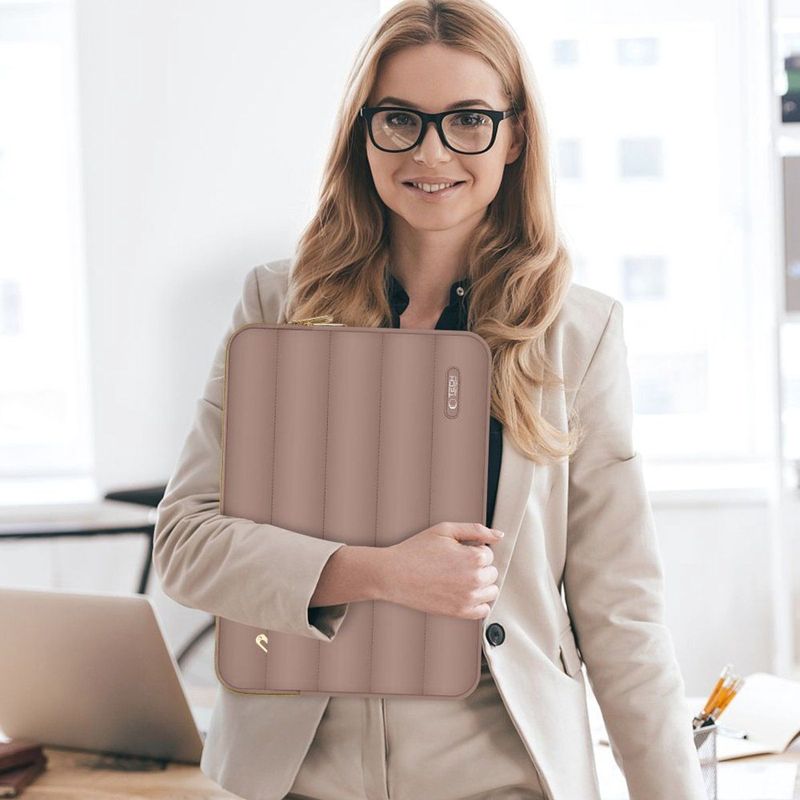 Tech-Protect - Puffy Laptoptas - Bruin - Inclusief Accessoirezakje
