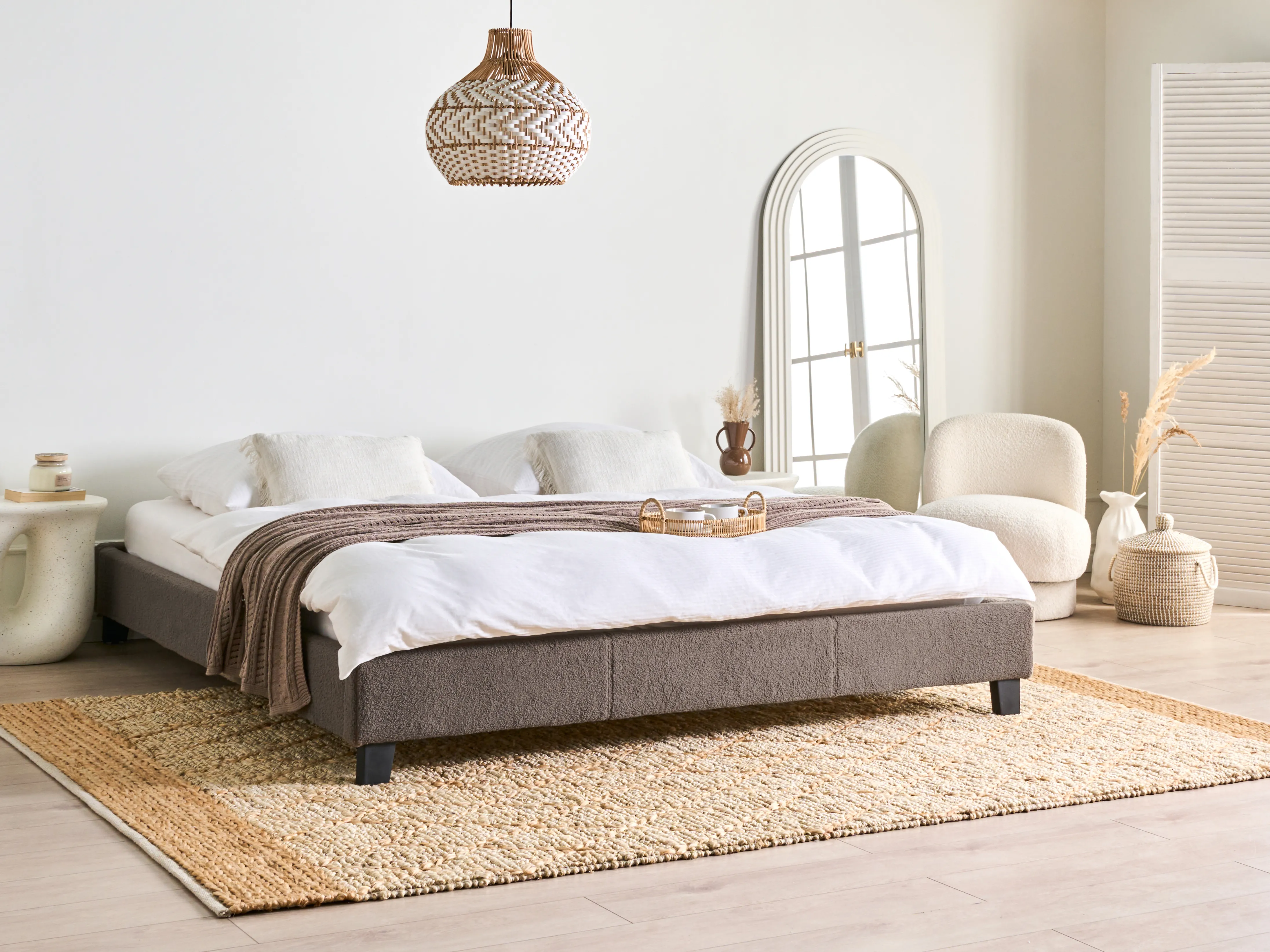 Bed zonder hoofdbord Bouclé ROANNE 180 x 200 cm Taupe