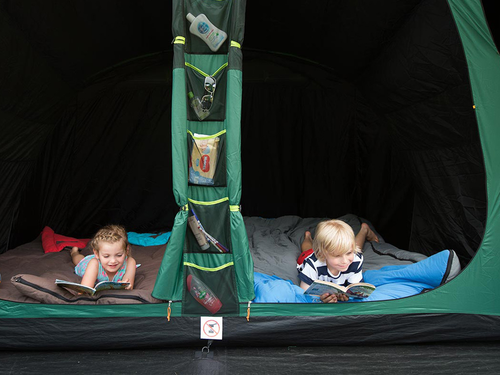 Coleman MacKenzie 6 BlackOut Vis-à-Vis tunneltent