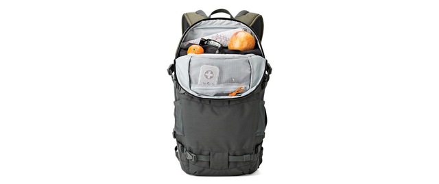 Lowepro Kameratasche »Flipside Trek BP450AW«