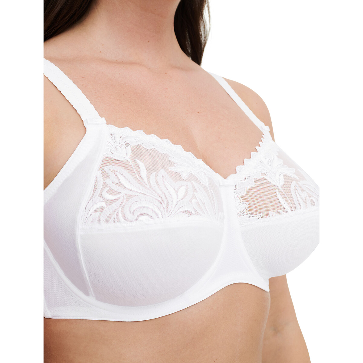 CHANTELLE<br>Omsluitende BH Amazone