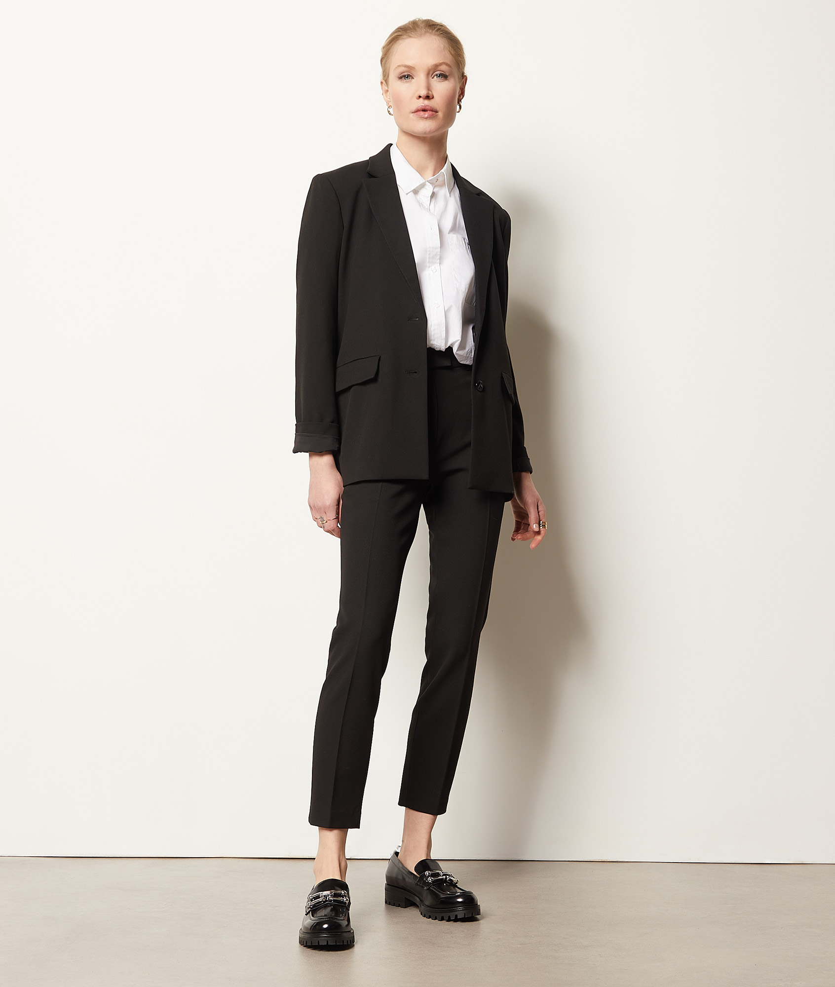 Pantalon coupe cigarette