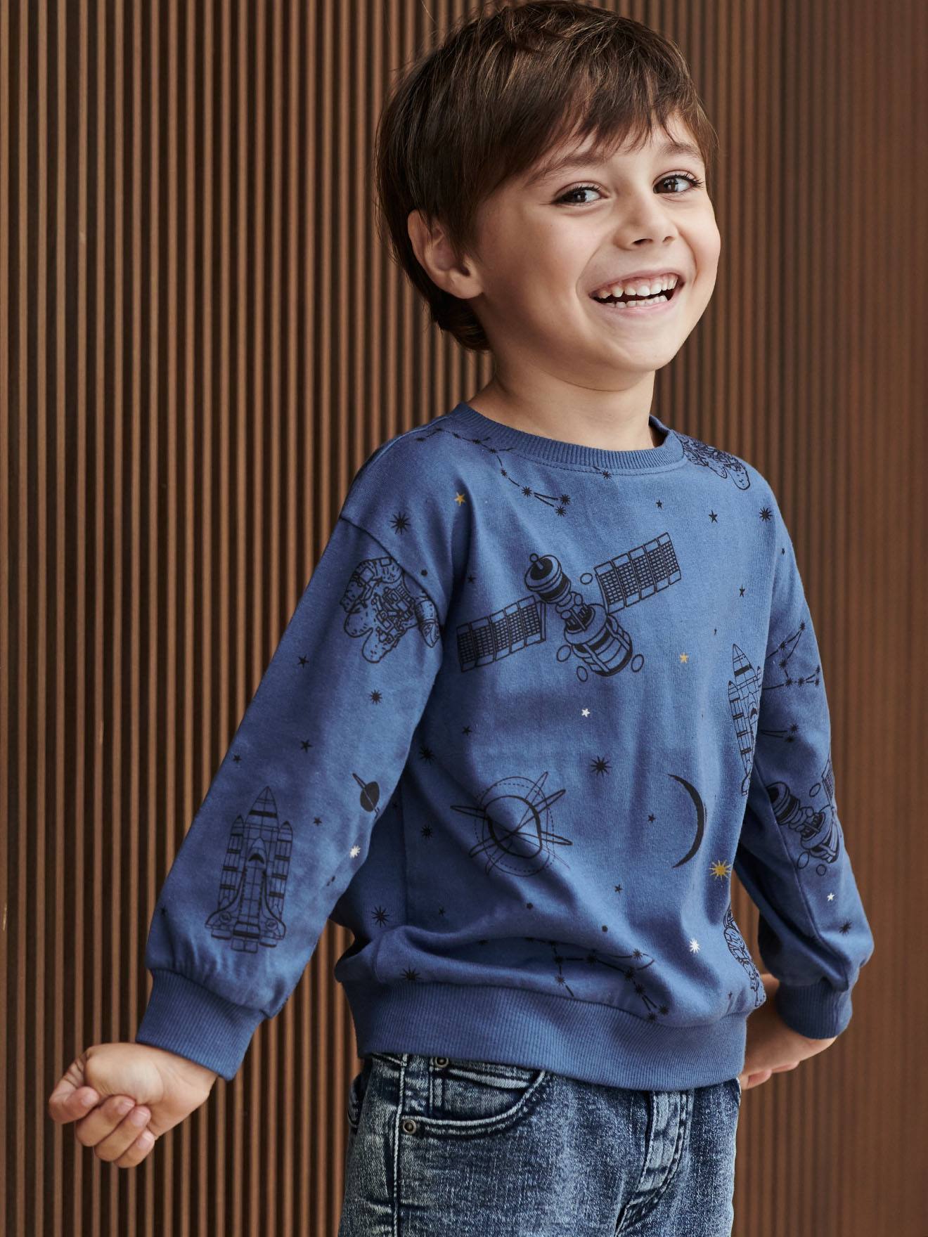 Camiseta com efeito de moletom com estampas de 