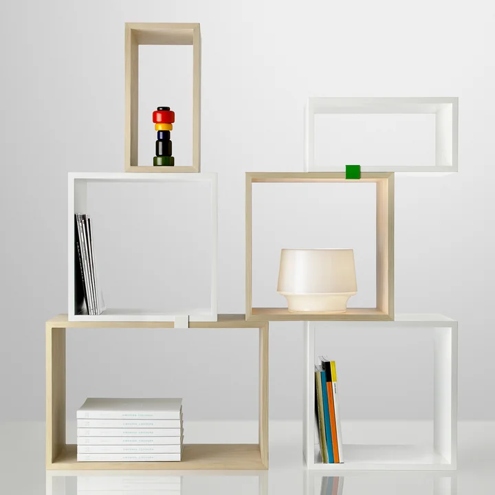 Muuto - Stacked System Regalmodul mit Rückwand, medium / weiss