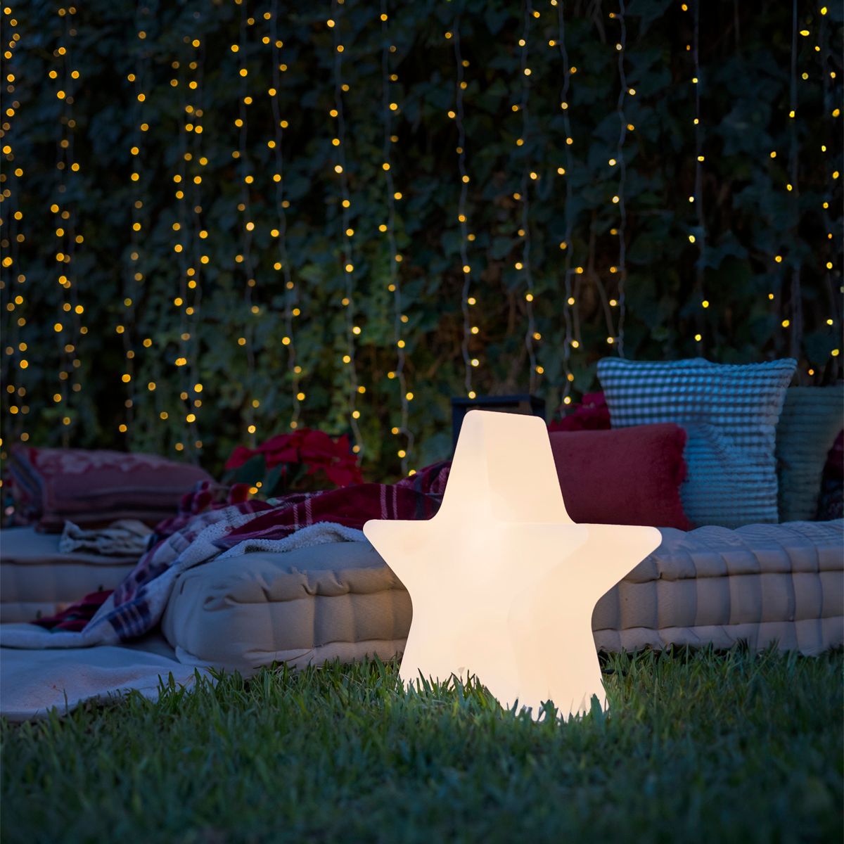 Kerst vloerlamp wit 45cm incl. LED solar en oplaadbaar RGBW - Nova