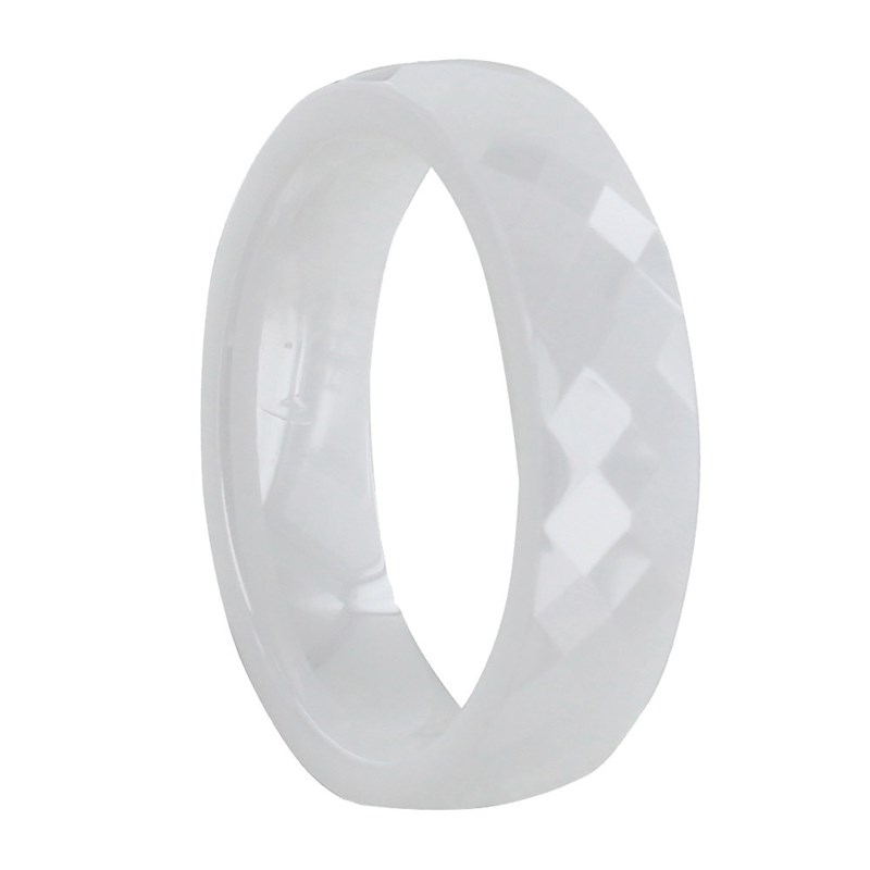 Bague Anneau Large Céramique Blanche Facettée - 6mm