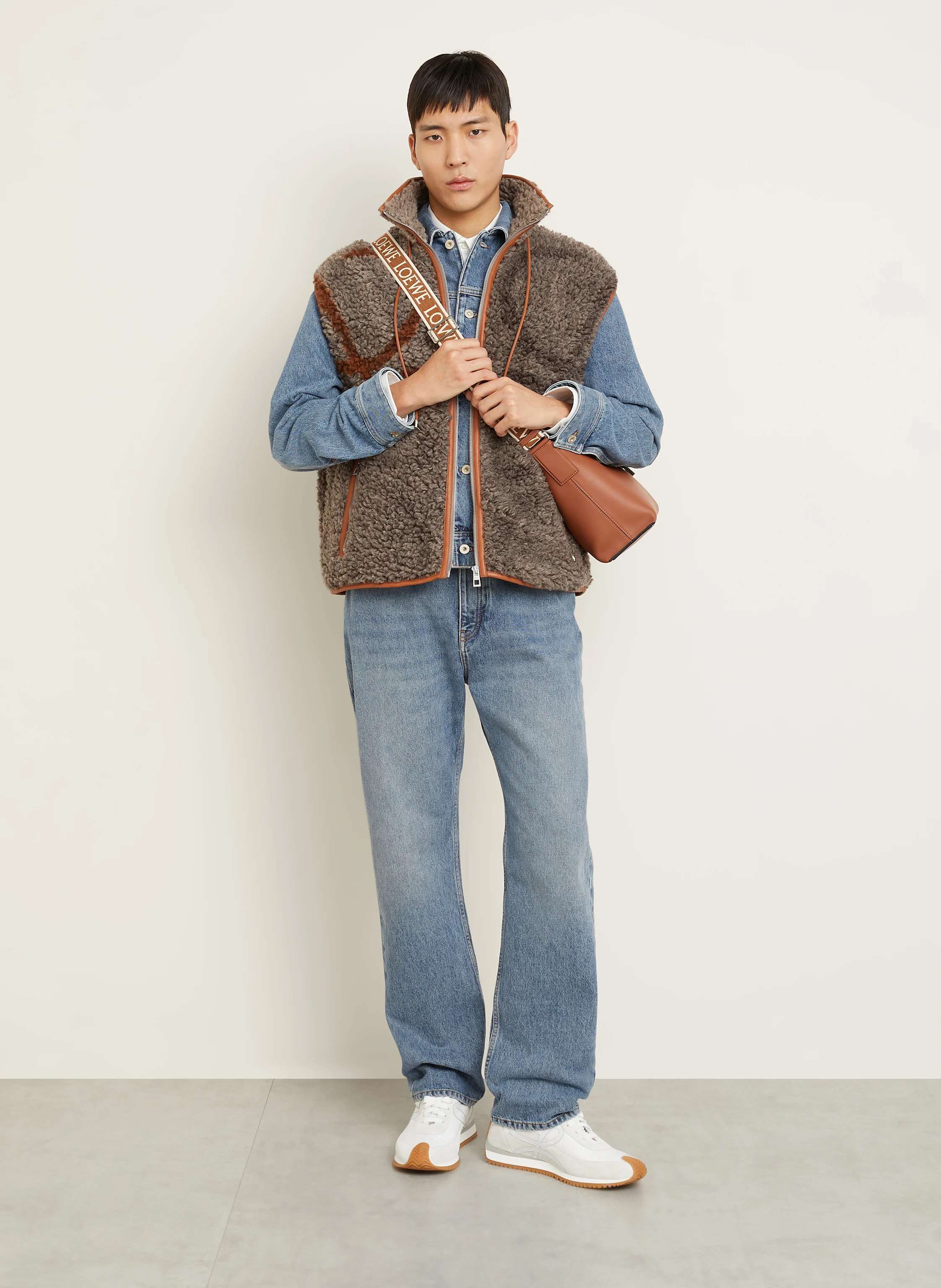 LOEWE Teddyfell-Weste ANAGRAM