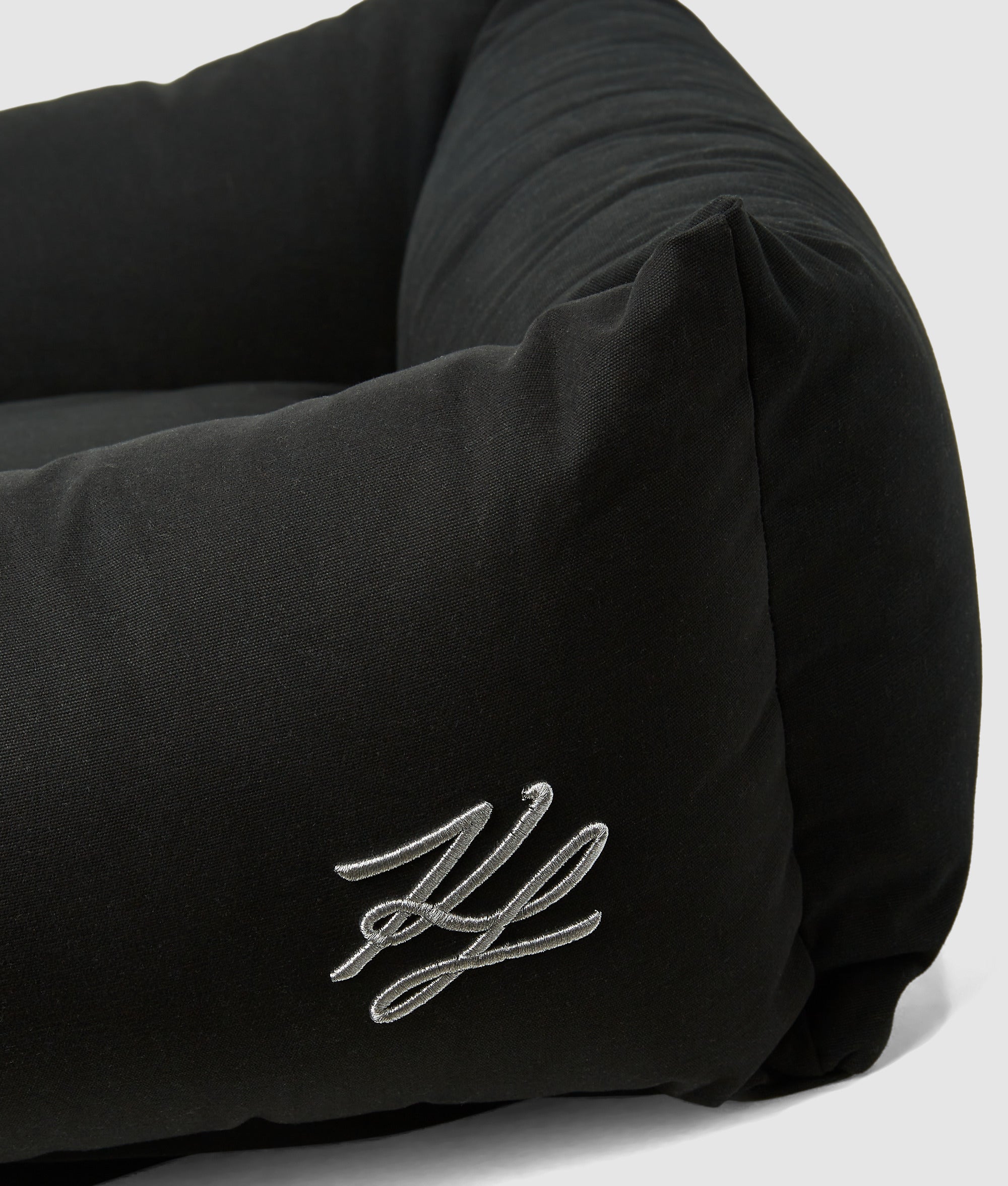 Exclusieve K/Autograph hondenmand